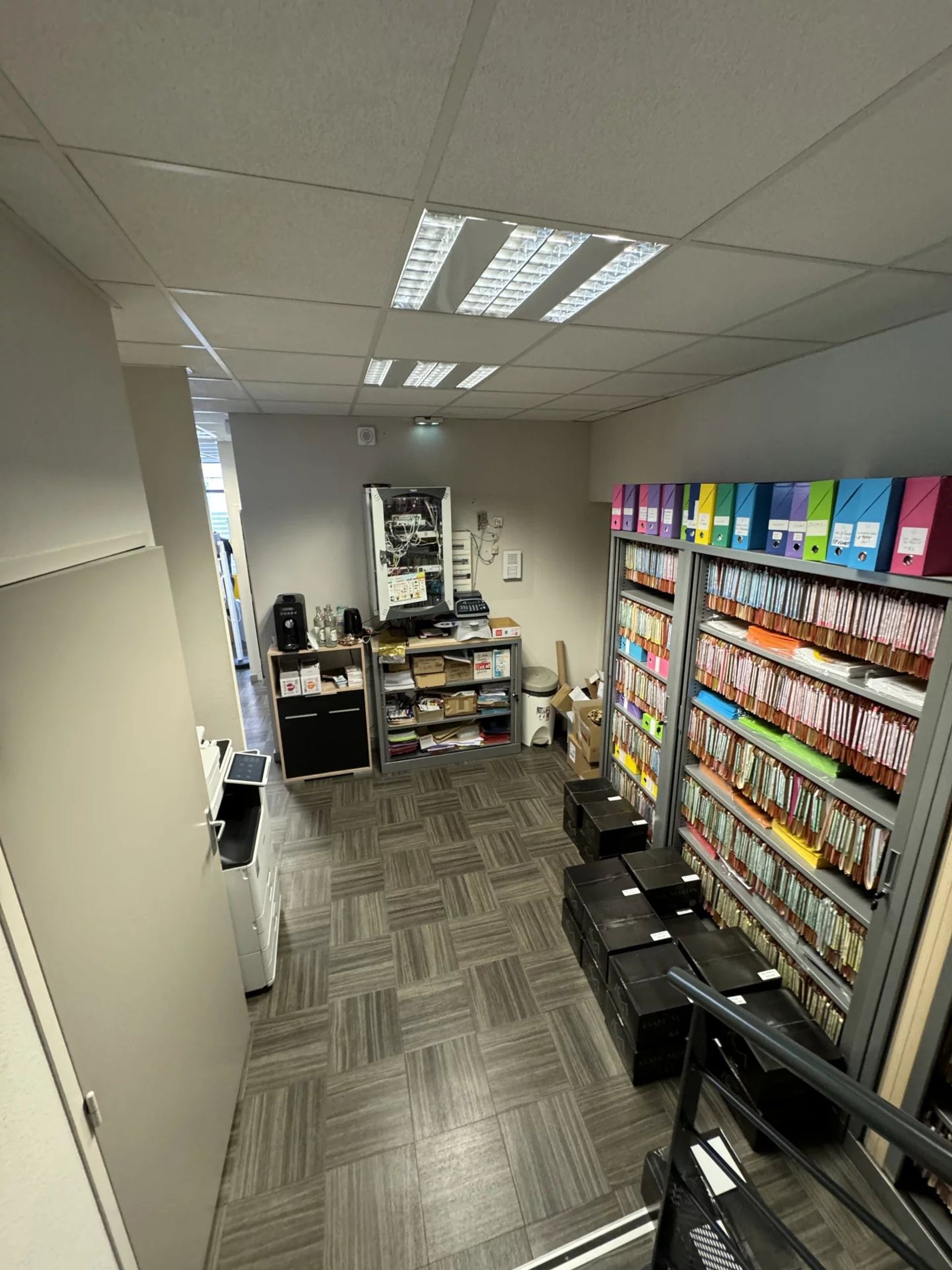 Büro im Oyonnax, Auvergne-Rhône-Alpes 12777063