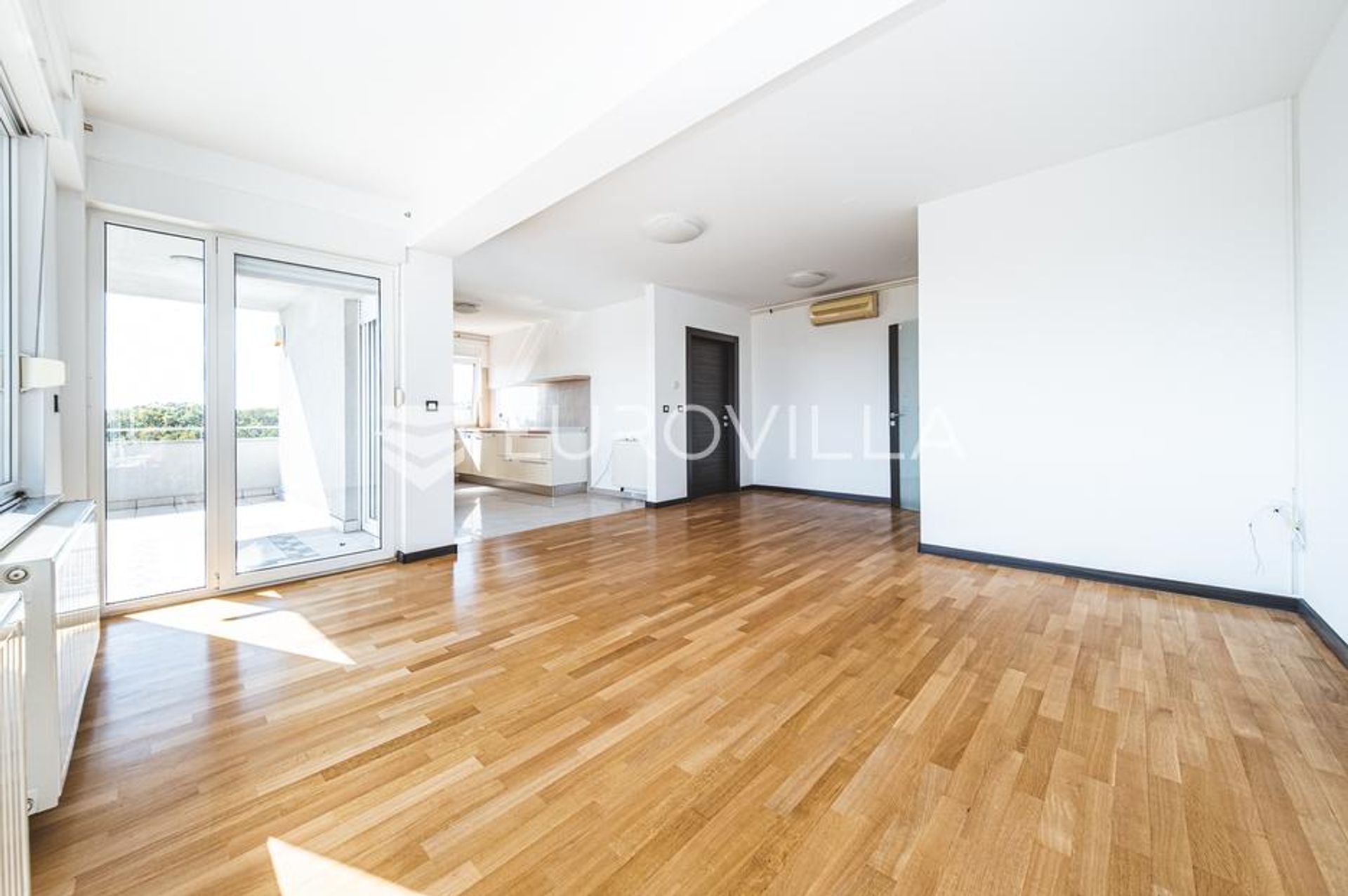 Condominium in Remete, Zagreb, grad 12777148