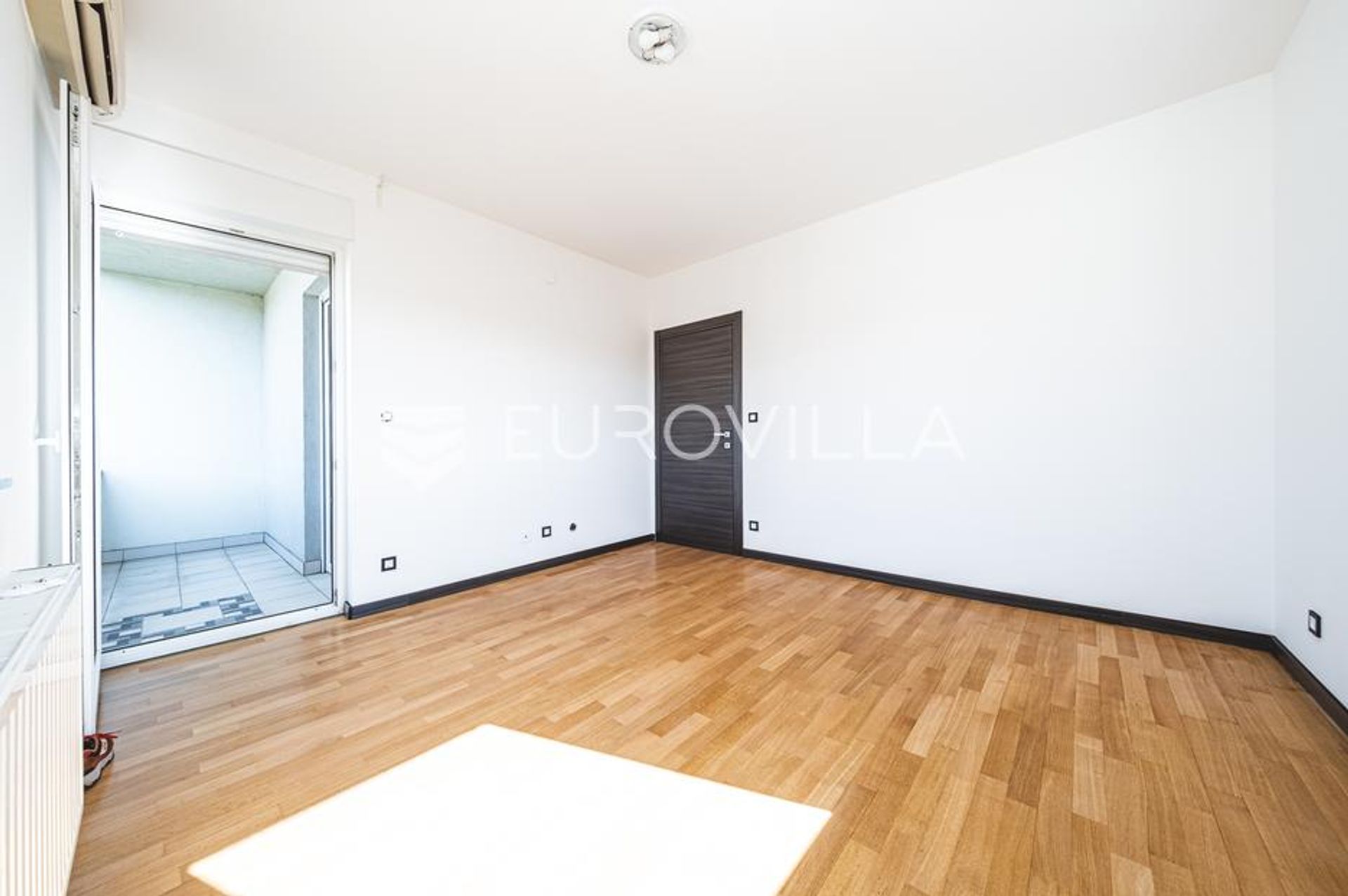 Condominium in Remete, Zagreb, grad 12777148