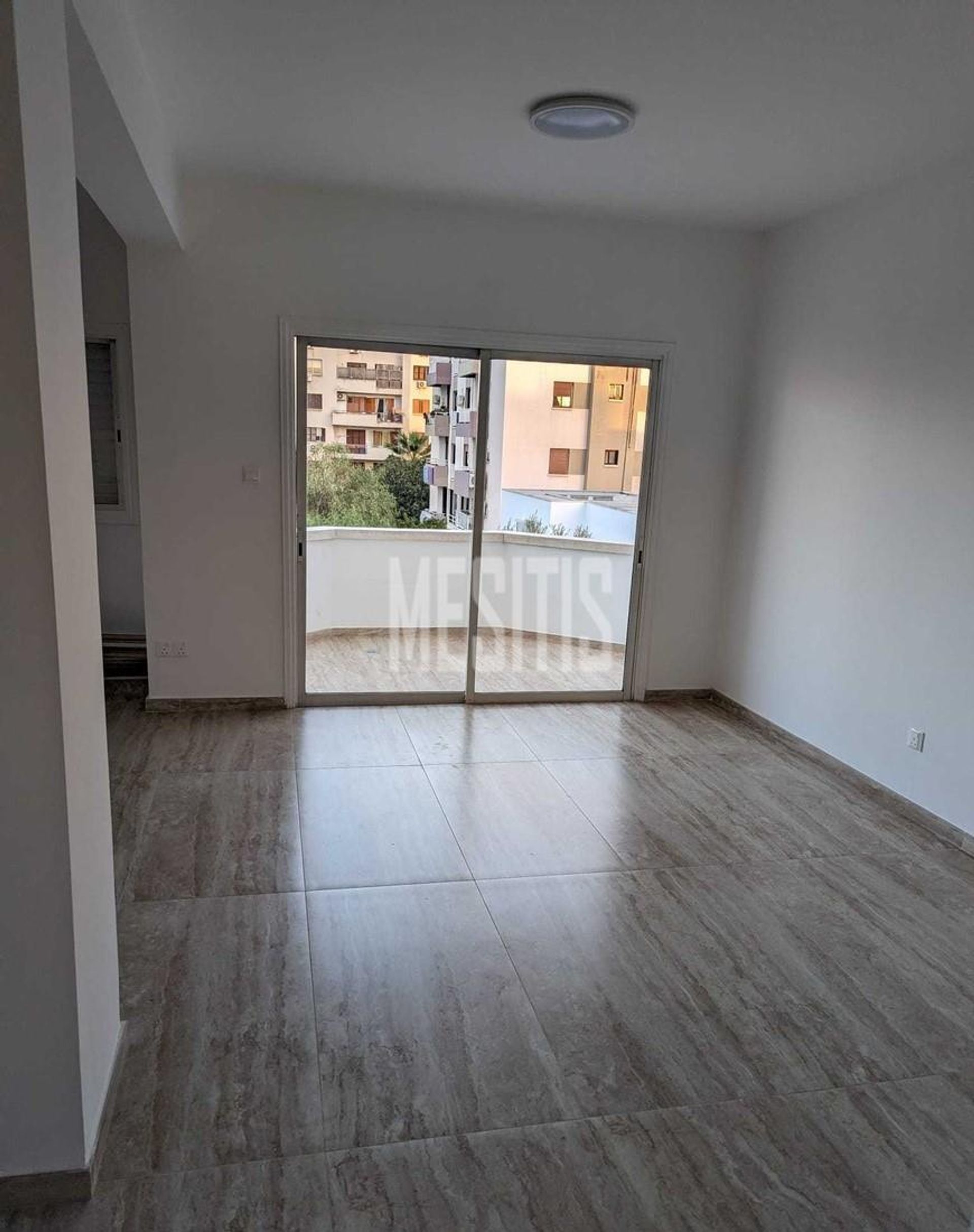 Condominio nel Egkomi, Nicosia 12777294