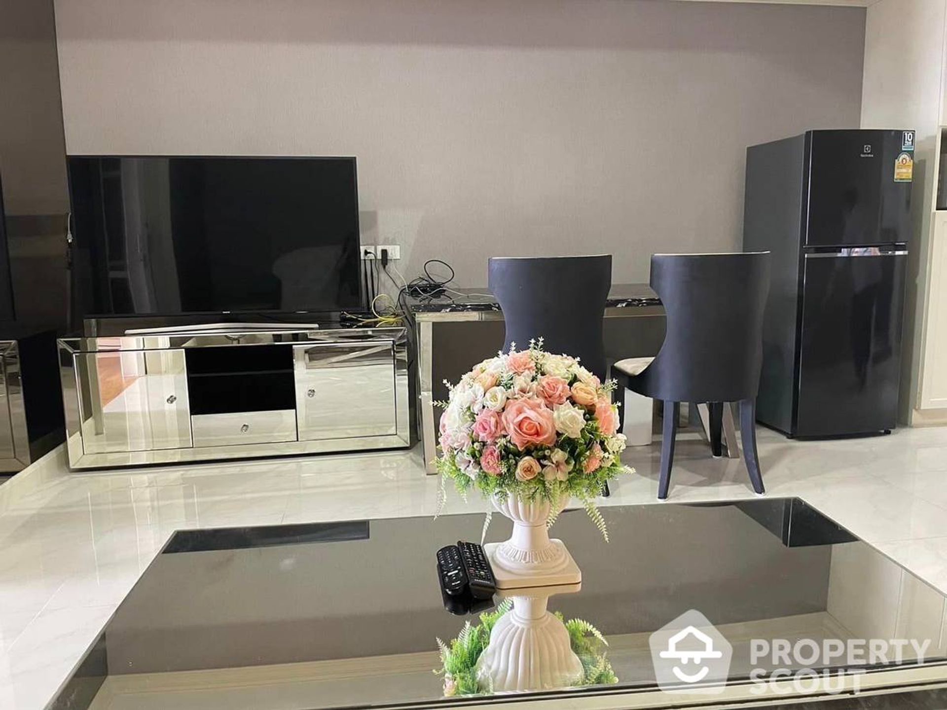 Condominium in Samphanthawong, Krung Thep Maha Nakhon 12777611