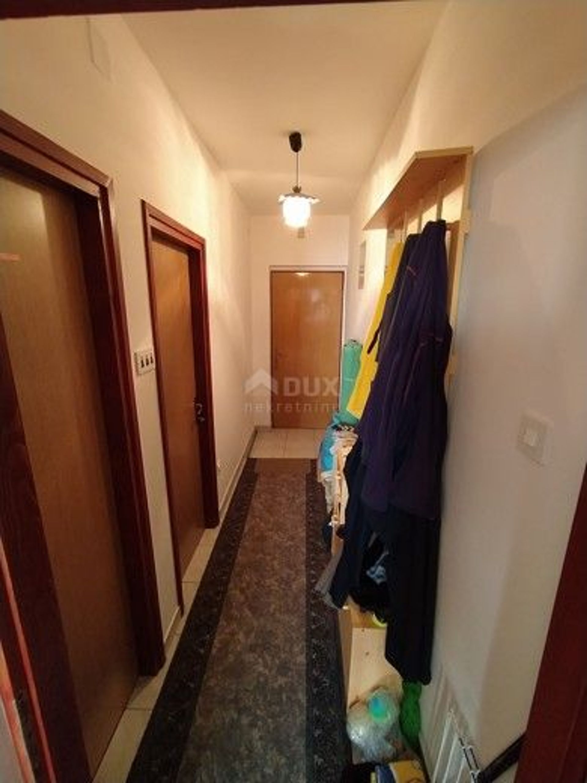 Condominio nel Klanfari, Zupanija Primorsko-Goranska 12777958