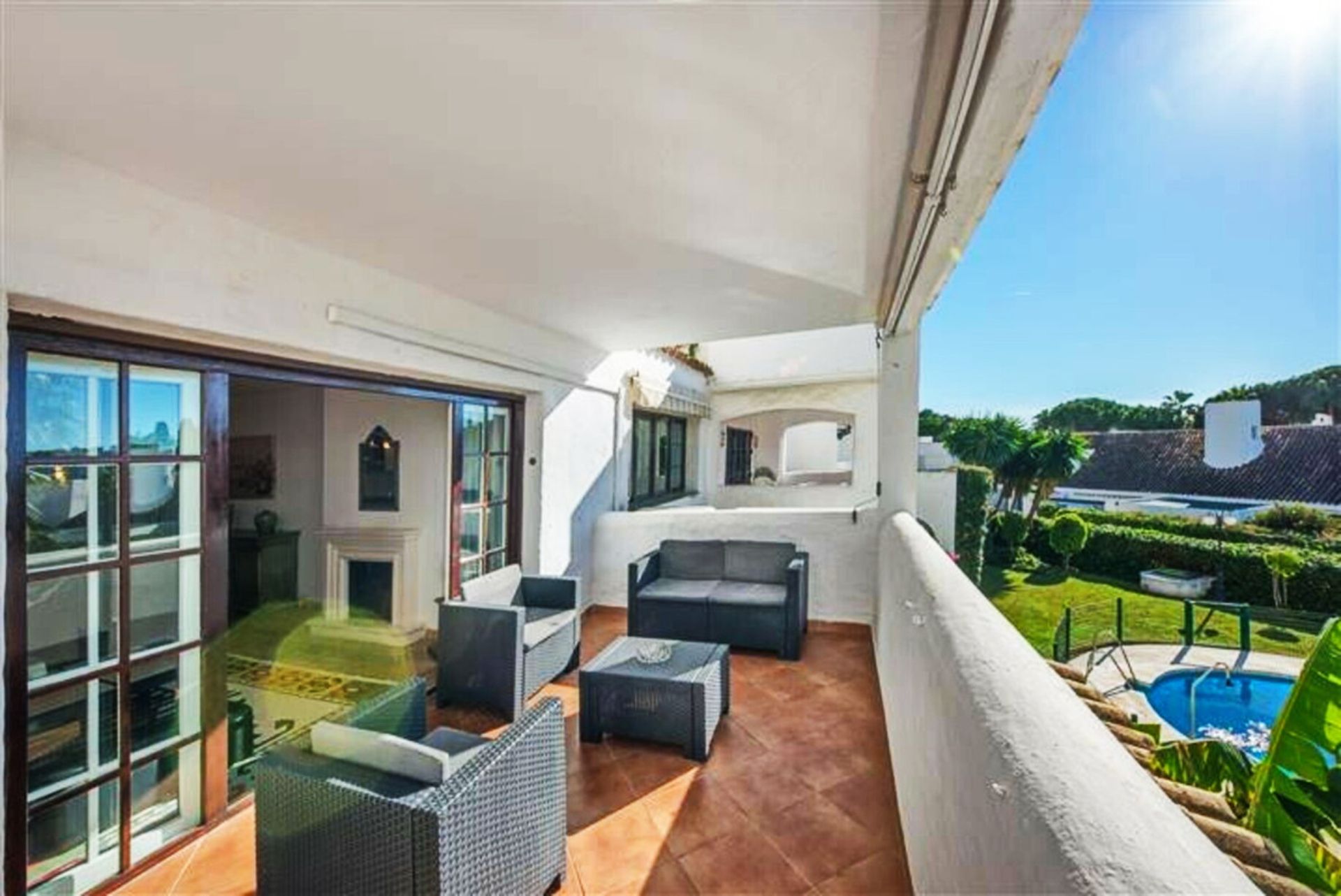 Condominium dans Marbella, Andalousie 12777975