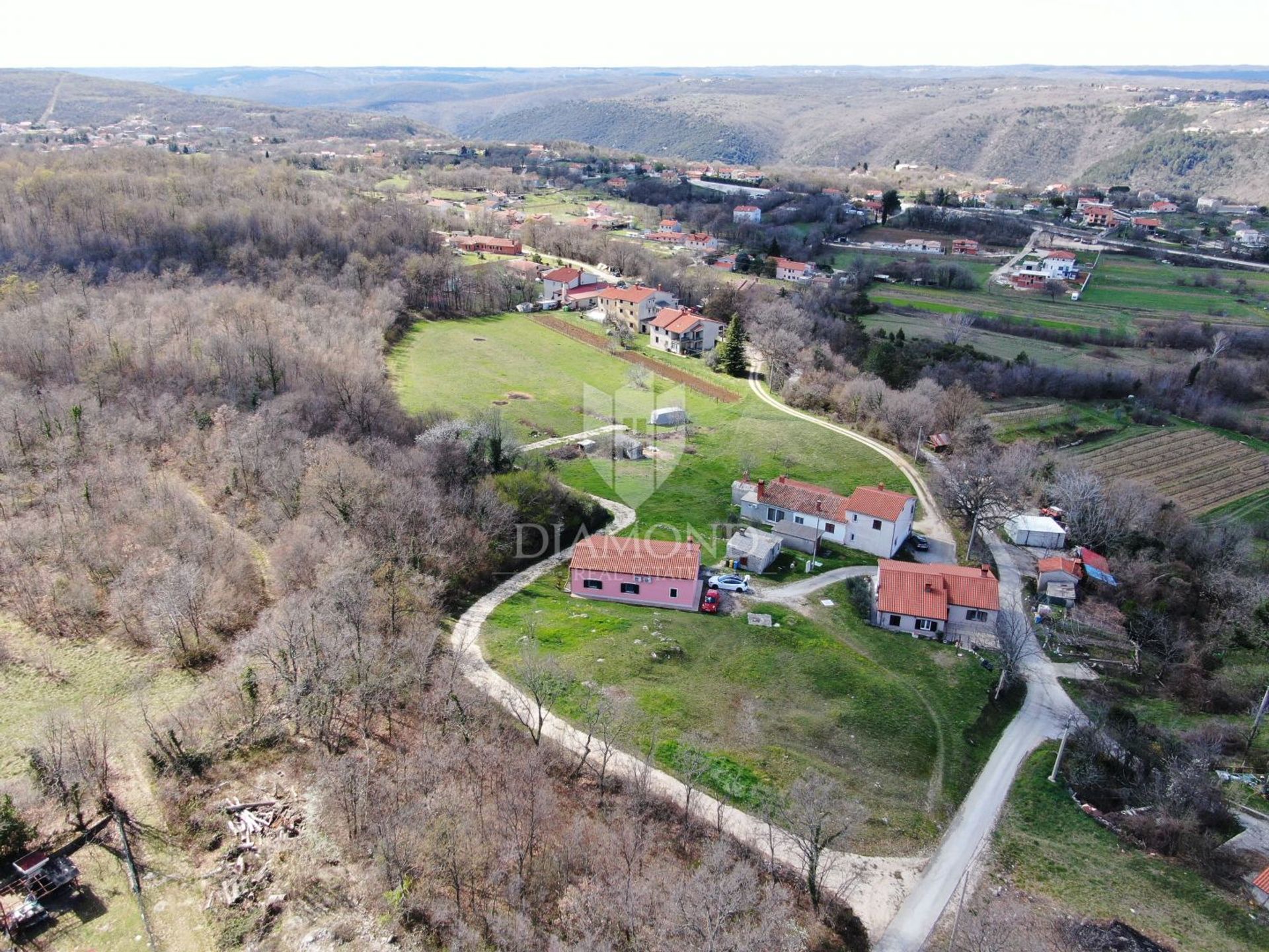 Tierra en Labin, Istarska Županija 12778113