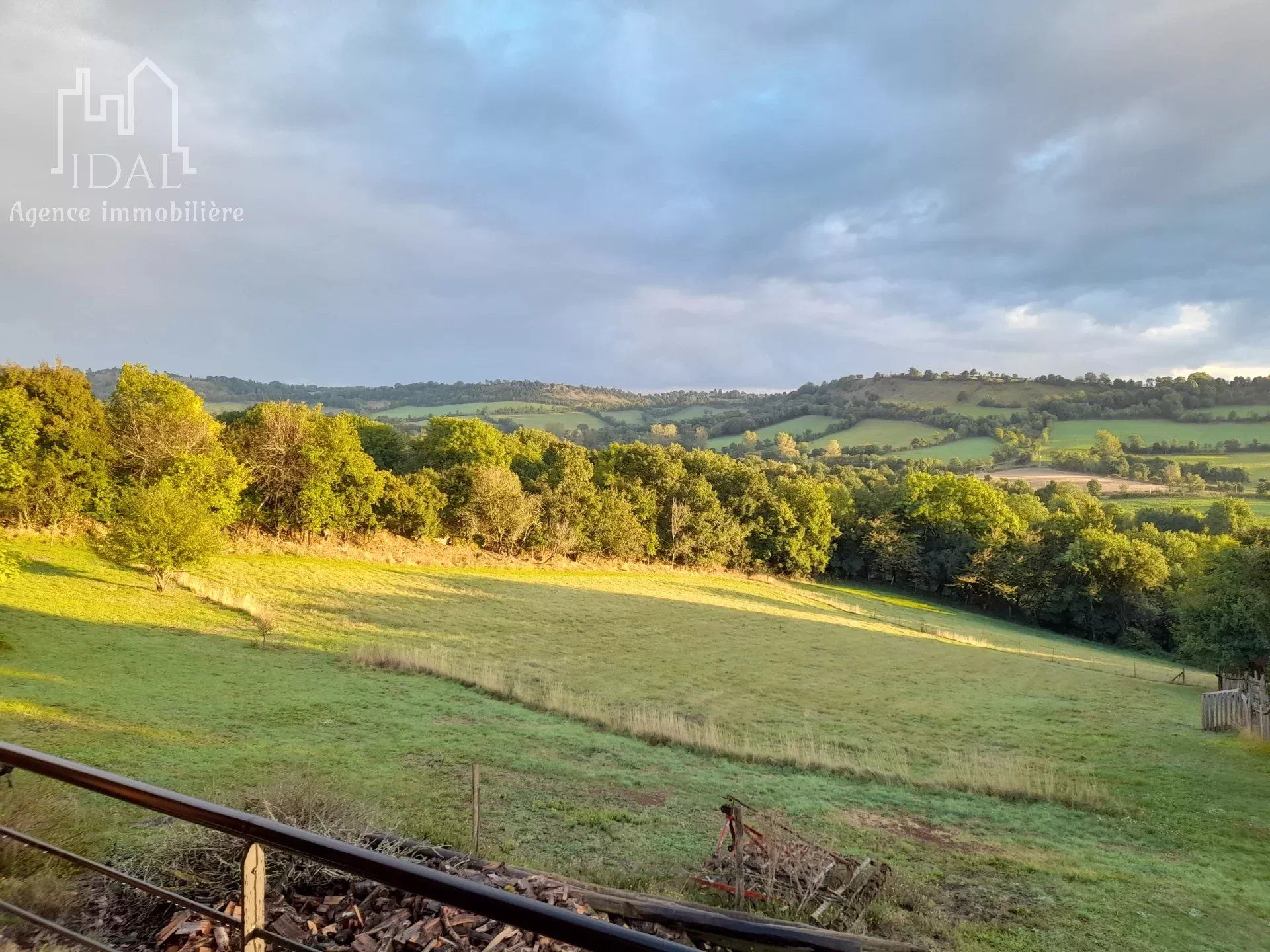 Perumahan di Sévérac d'Aveyron, Aveyron 12778893