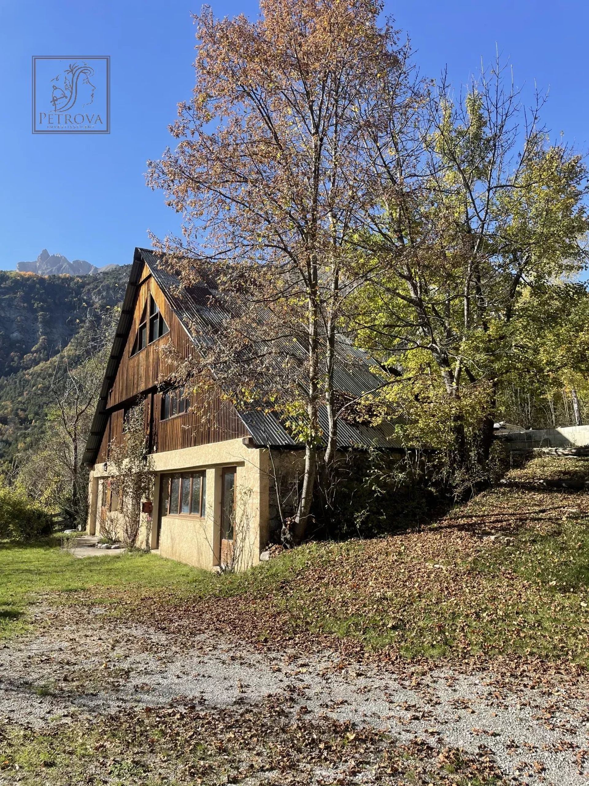 Casa nel Saint-Martin-d'Entraunes, Alpes-Maritimes 12778903