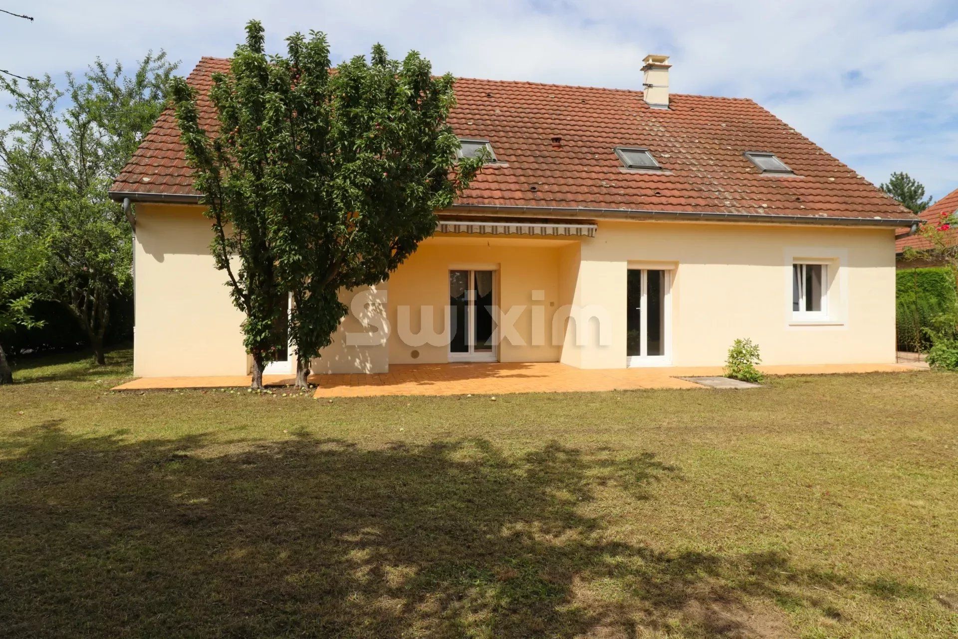 Useita taloja sisään Chalon-sur-Saône, Saône-et-Loire 12780244