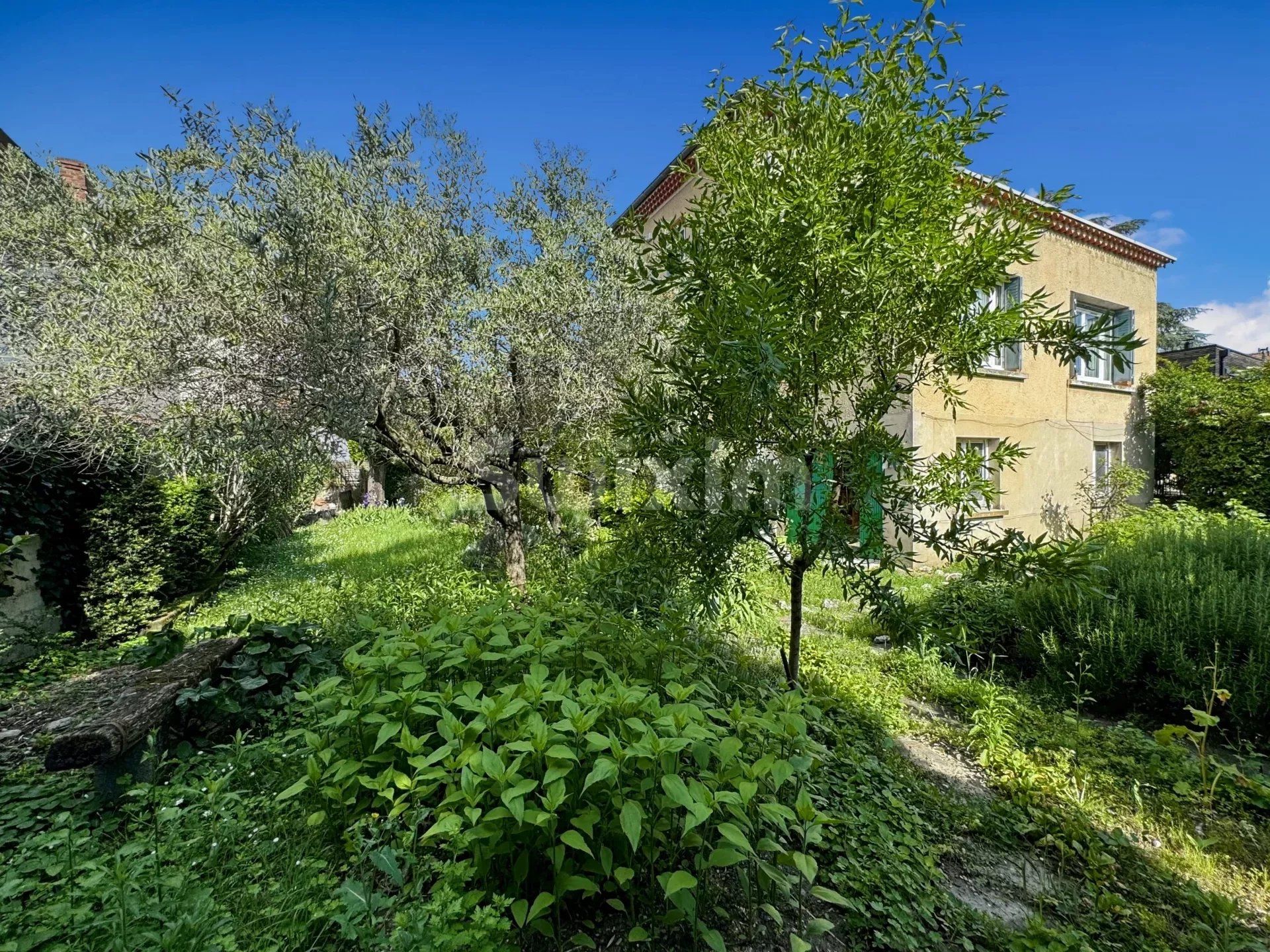 Hus i Montelimar, Auvergne-Rhône-Alpes 12780747