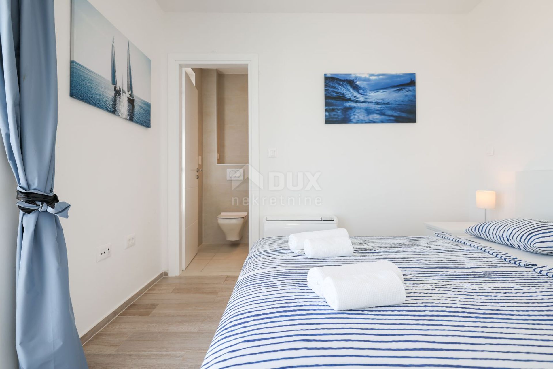 жилой дом в Privlaka, Zadar County, Zadar County 12781155