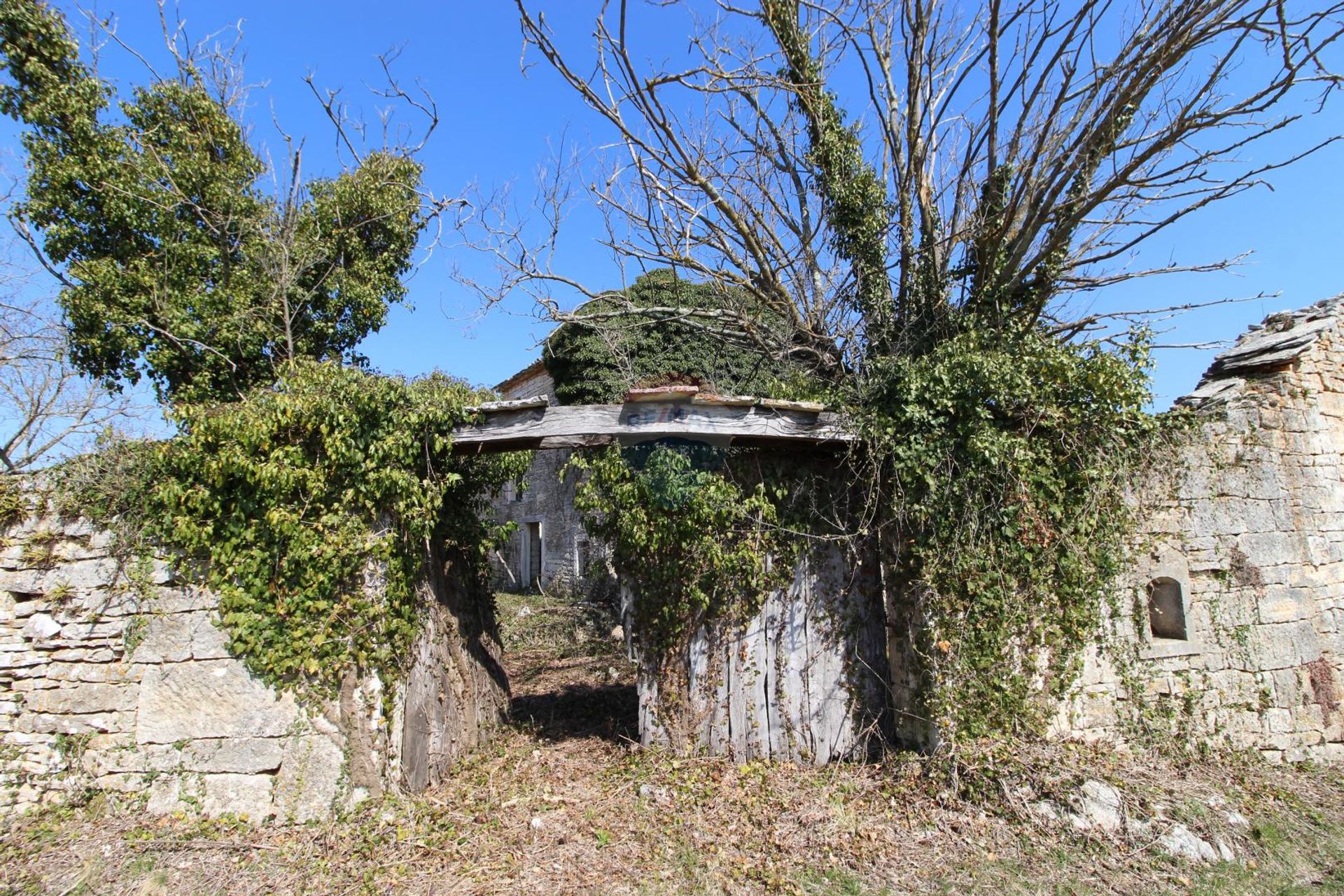 casa en Žminj, Istarska županija 12781785