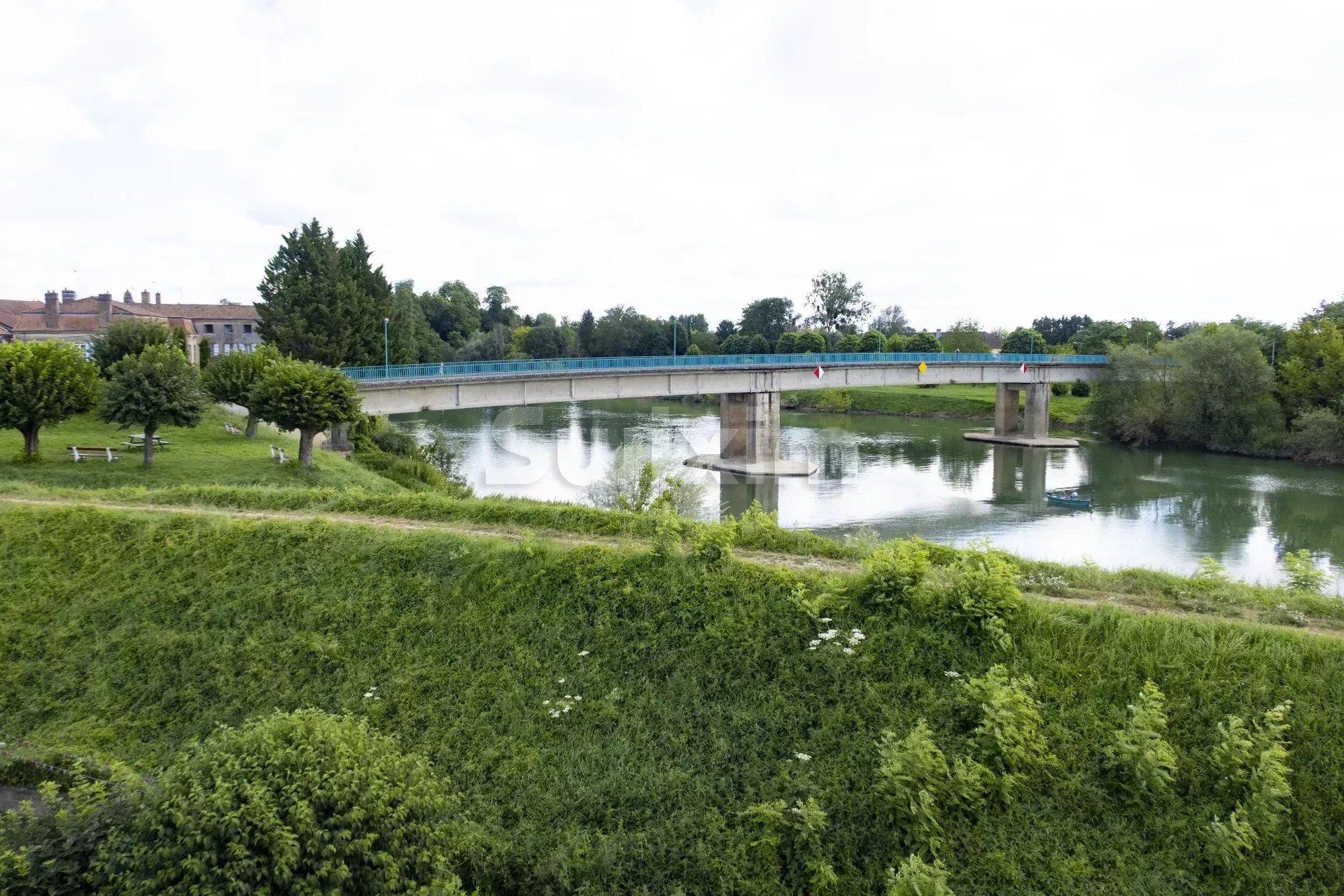 Asuinrakennus sisään Verdun-sur-le-Doubs, Saône-et-Loire 12781805