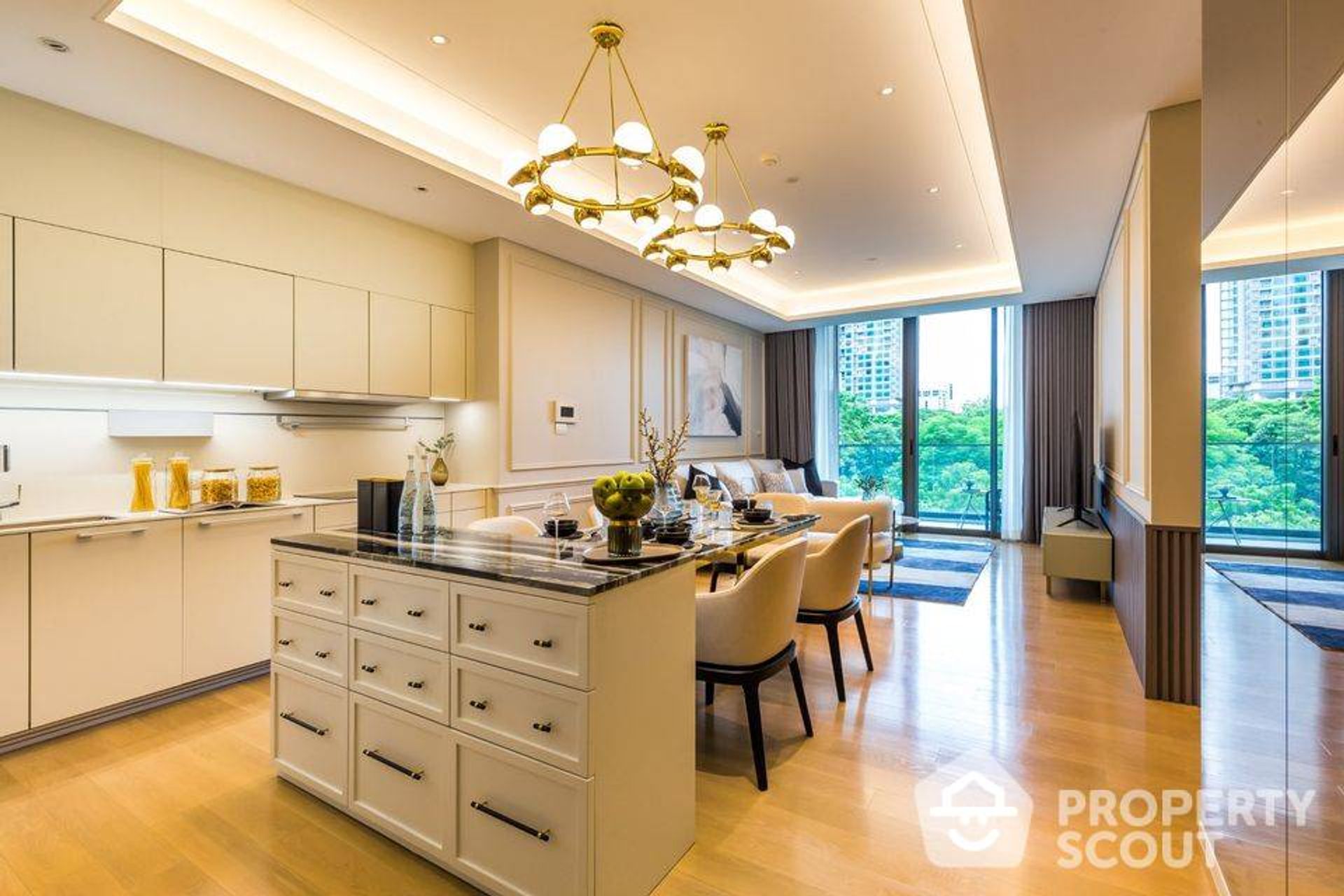 Condominium in Pathum Wan, Krung Thep Maha Nakhon 12782182