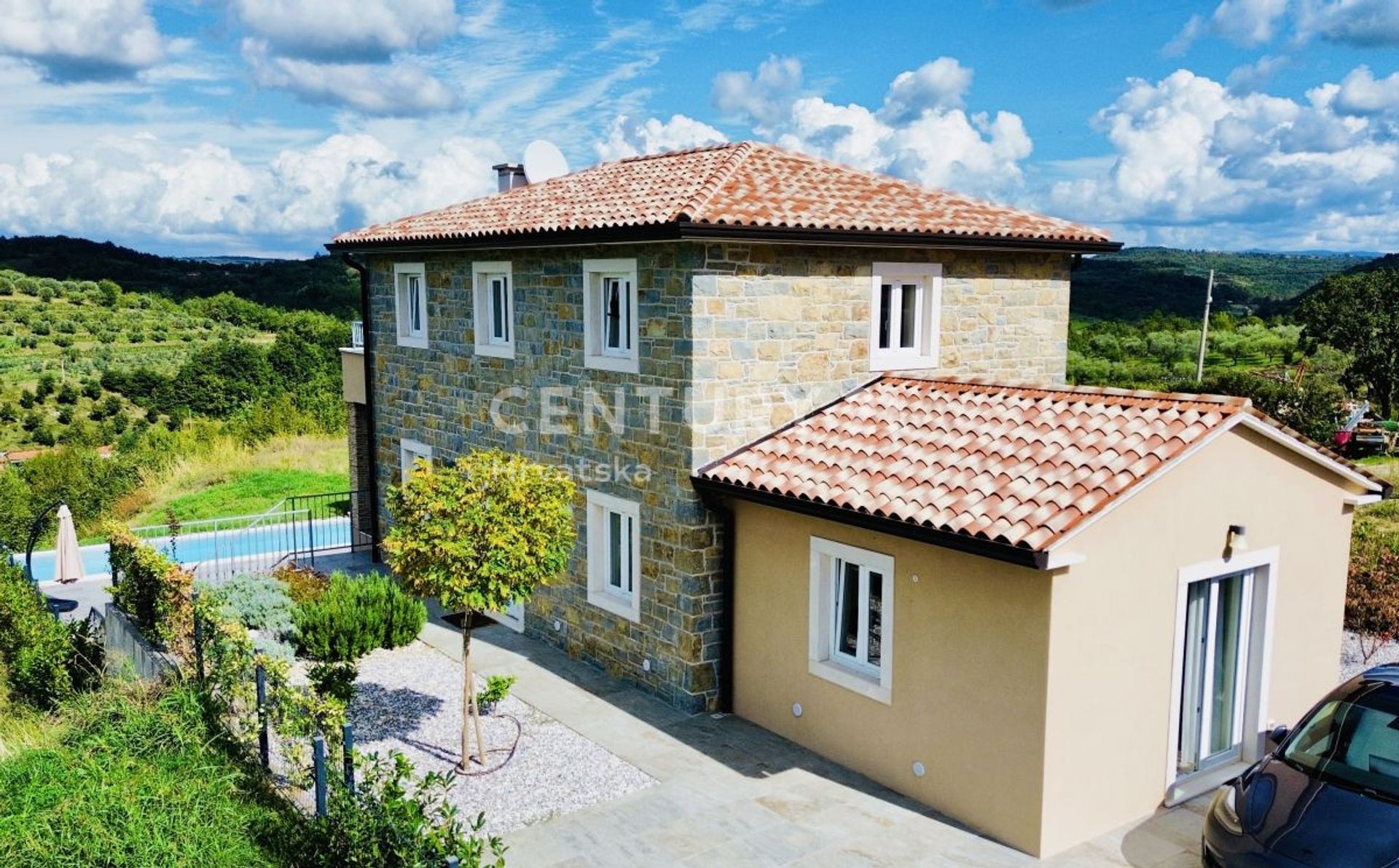 بيت في Buje, Istria County 12782423