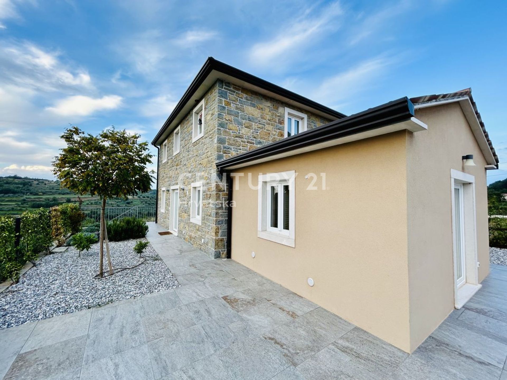 rumah dalam Buje, Istria County 12782423