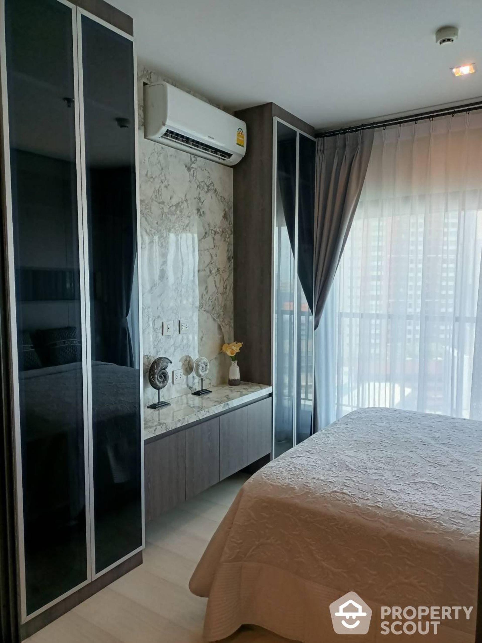 Condominium dans Phra Khanong, Krung Thep Maha Nakhon 12782629