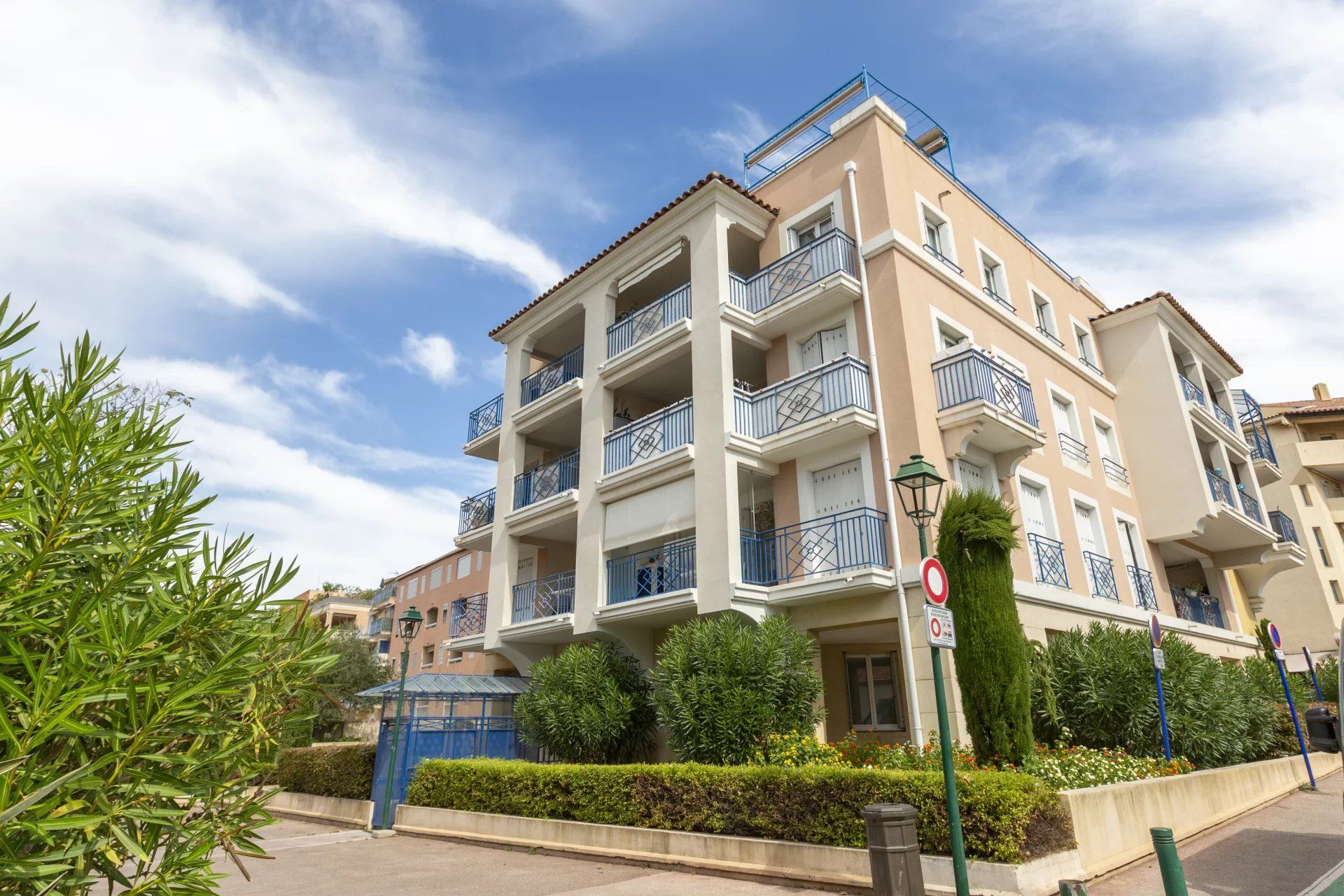 Condominium dans Sainte-Maxime, Var 12782706