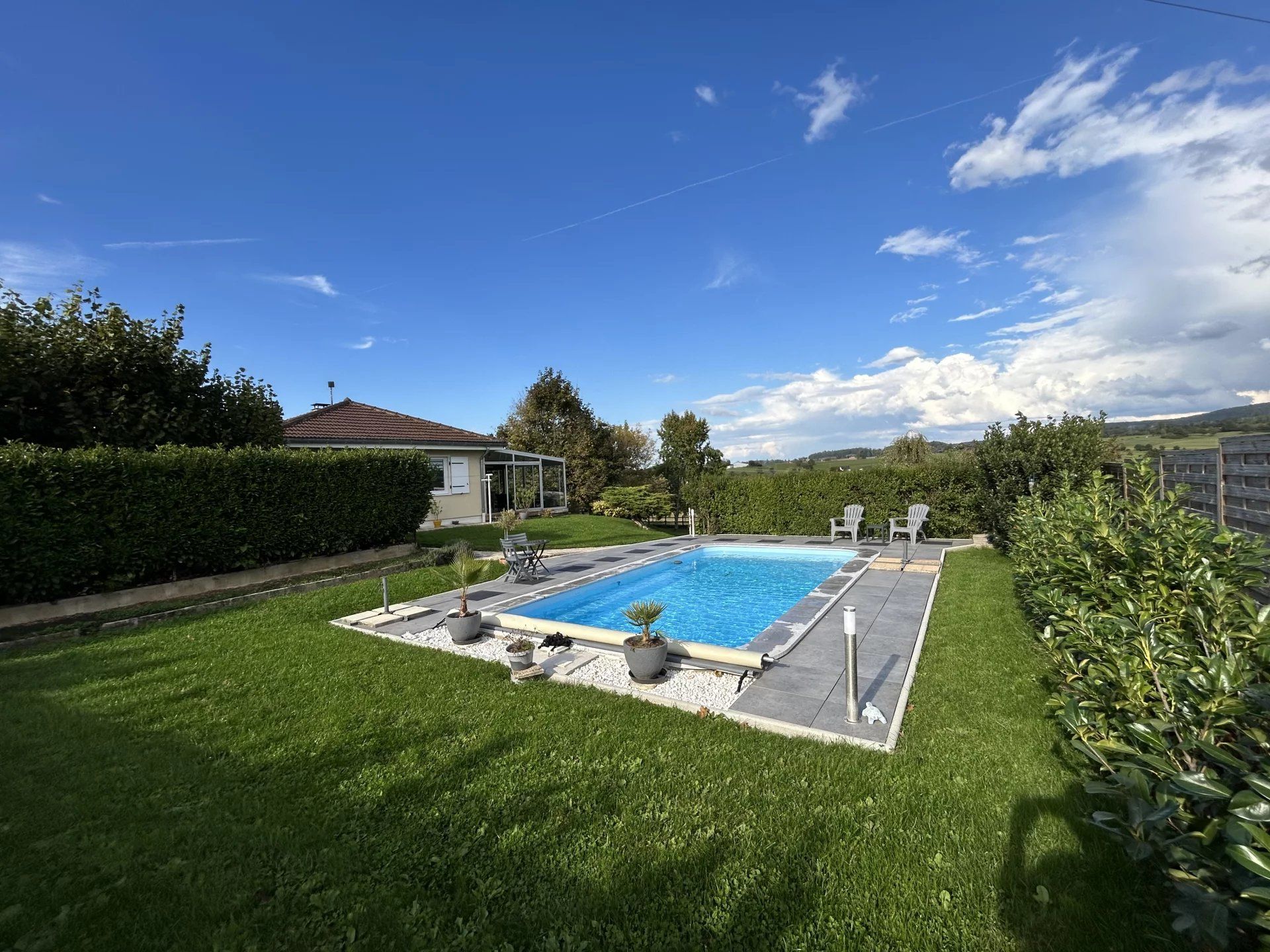 Huis in Lons-le-Saunier, Bourgogne-Franche-Comte 12782824