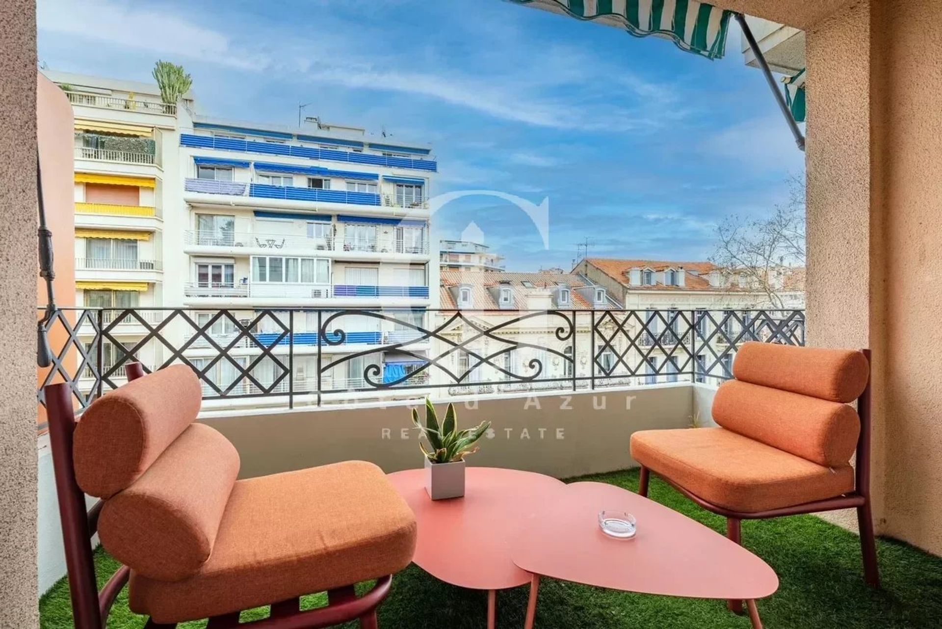 Residential in Cannes, Alpes-Maritimes 12783383