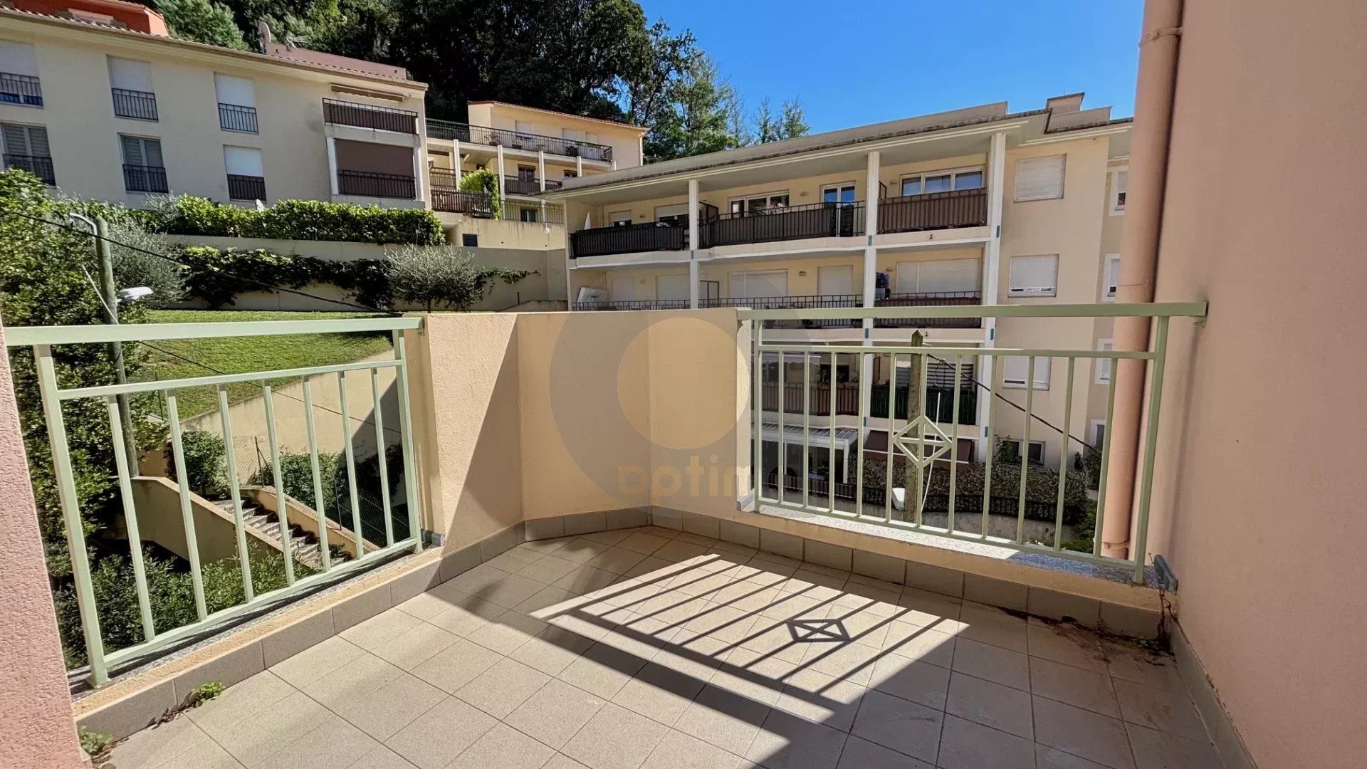 Kondominium dalam Menton, Provence-Alpes-Côte d'Azur 12783444