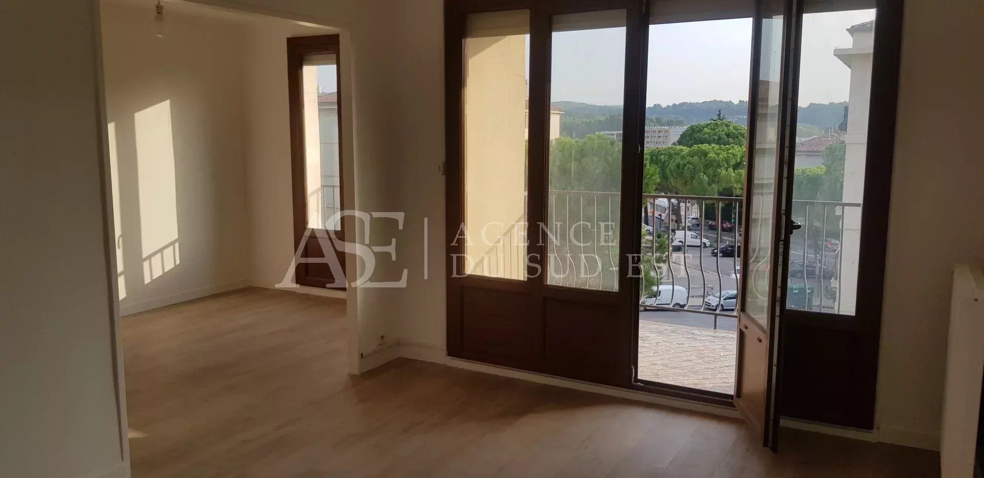 Osakehuoneisto sisään Aix-en-Provence, Provence-Alpes-Cote d'Azur 12783471