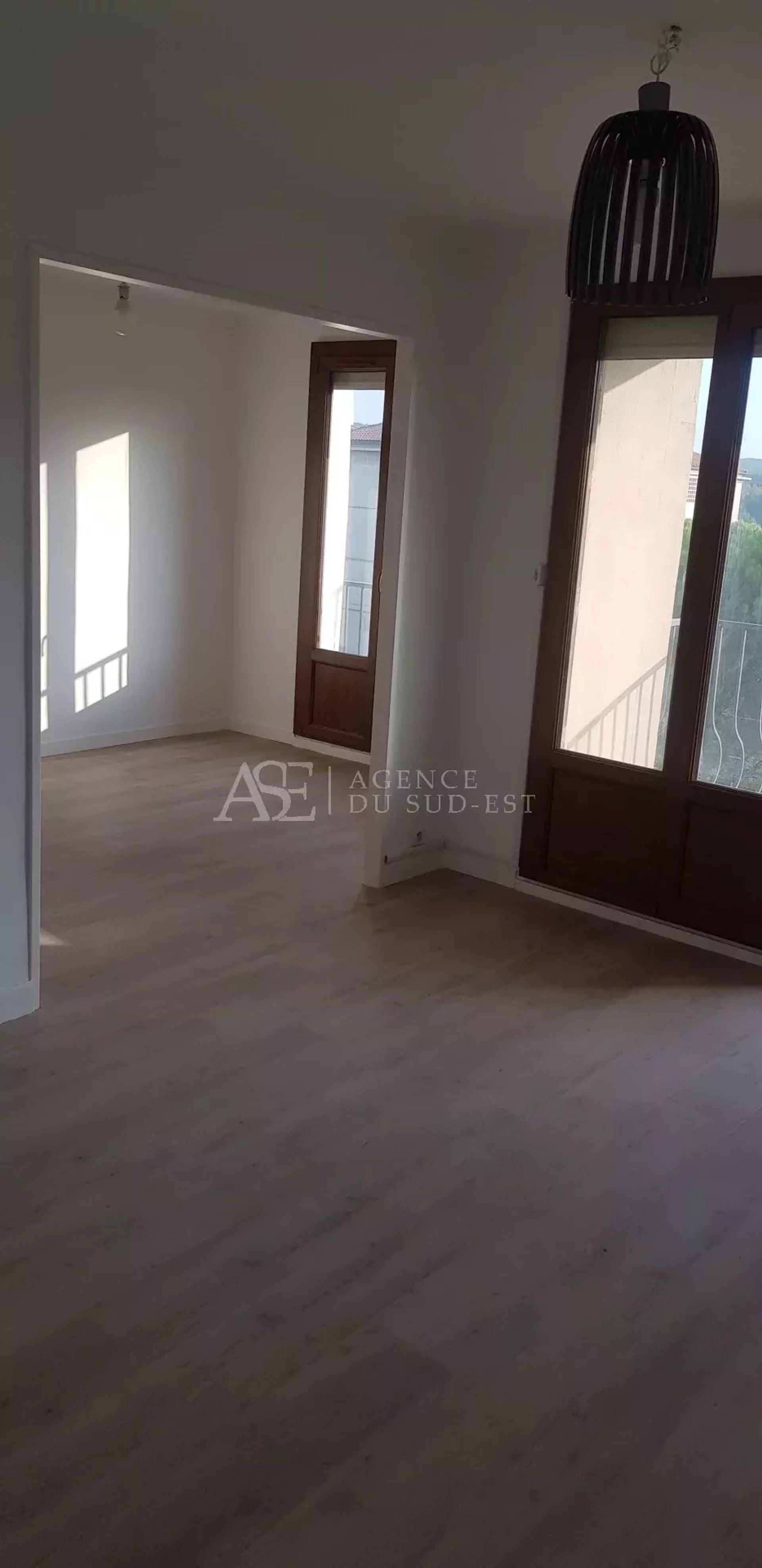 Condominio en Aix en Provence, Provenza-Alpes-Costa Azul 12783471