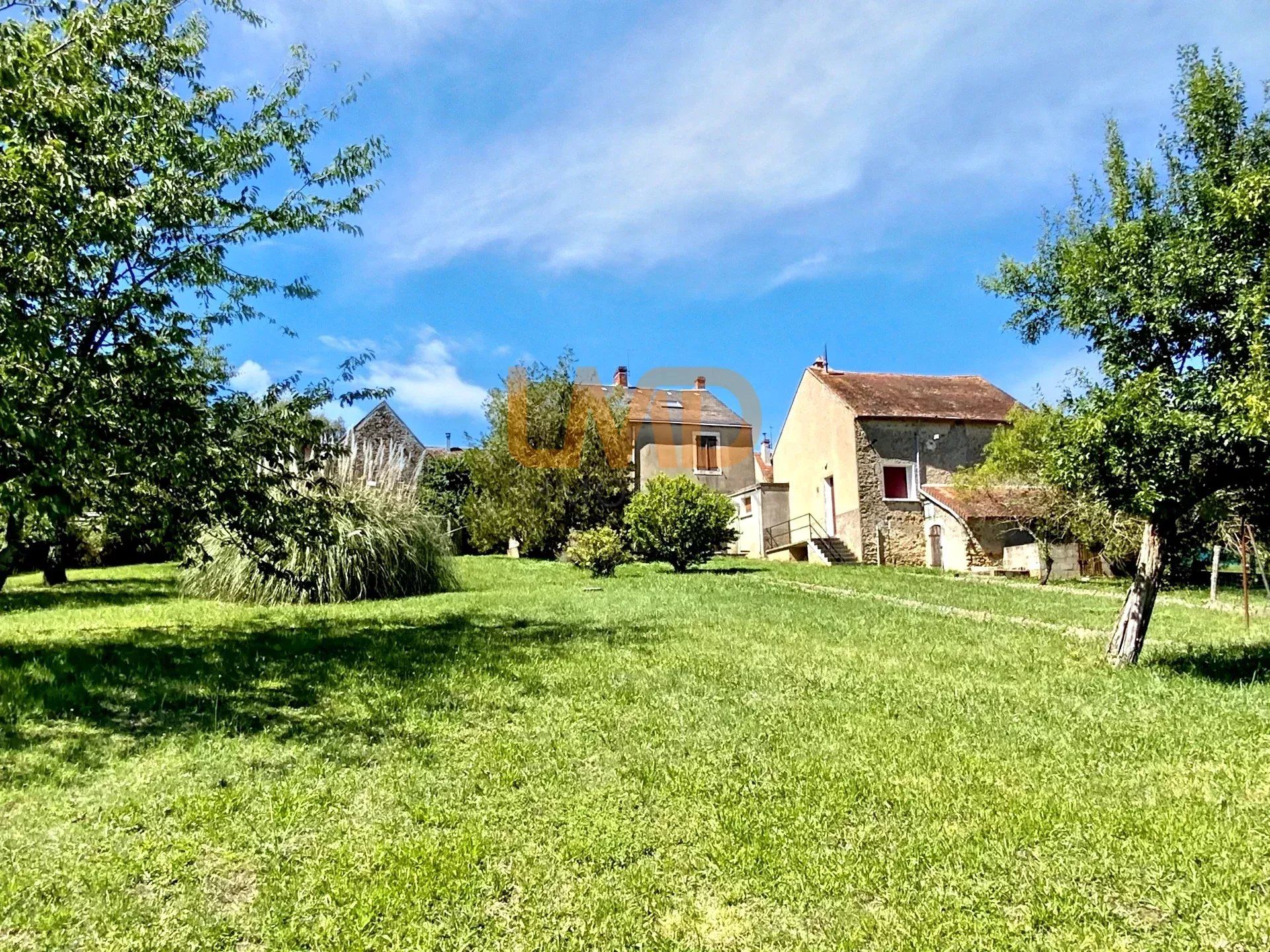 casa no Argenton-sur-Creuse, Indre 12783518