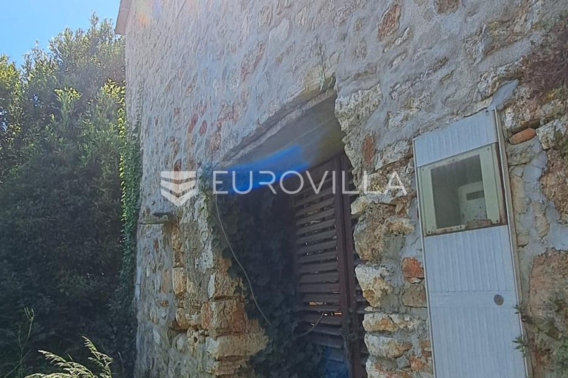 Hus i Starigrad, Splitsko-Dalmatinska Zupanija 12783597