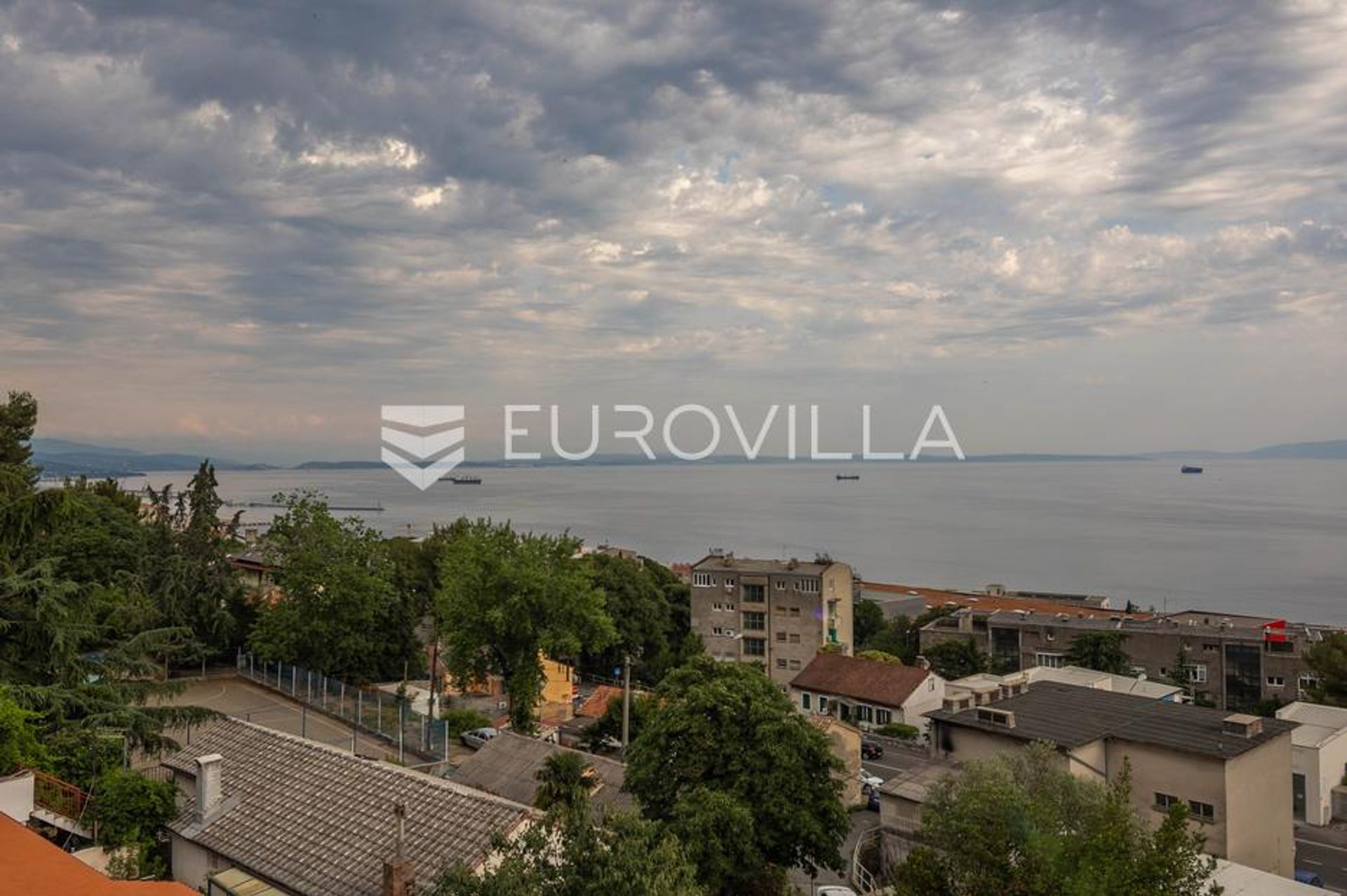 Condominio en Rijeka, Primorsko-goranska županija 12783609