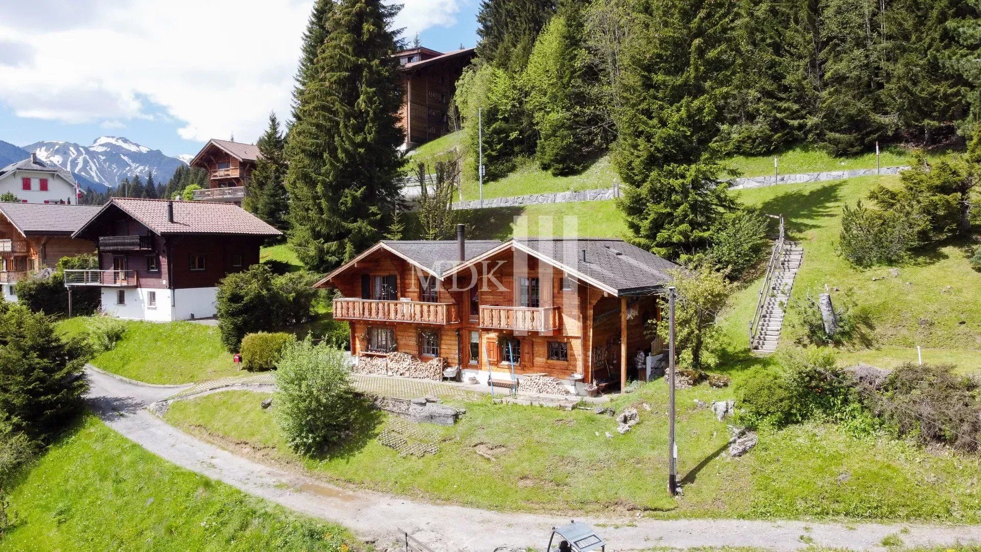 سكني في Morgins, District de Monthey 12784235