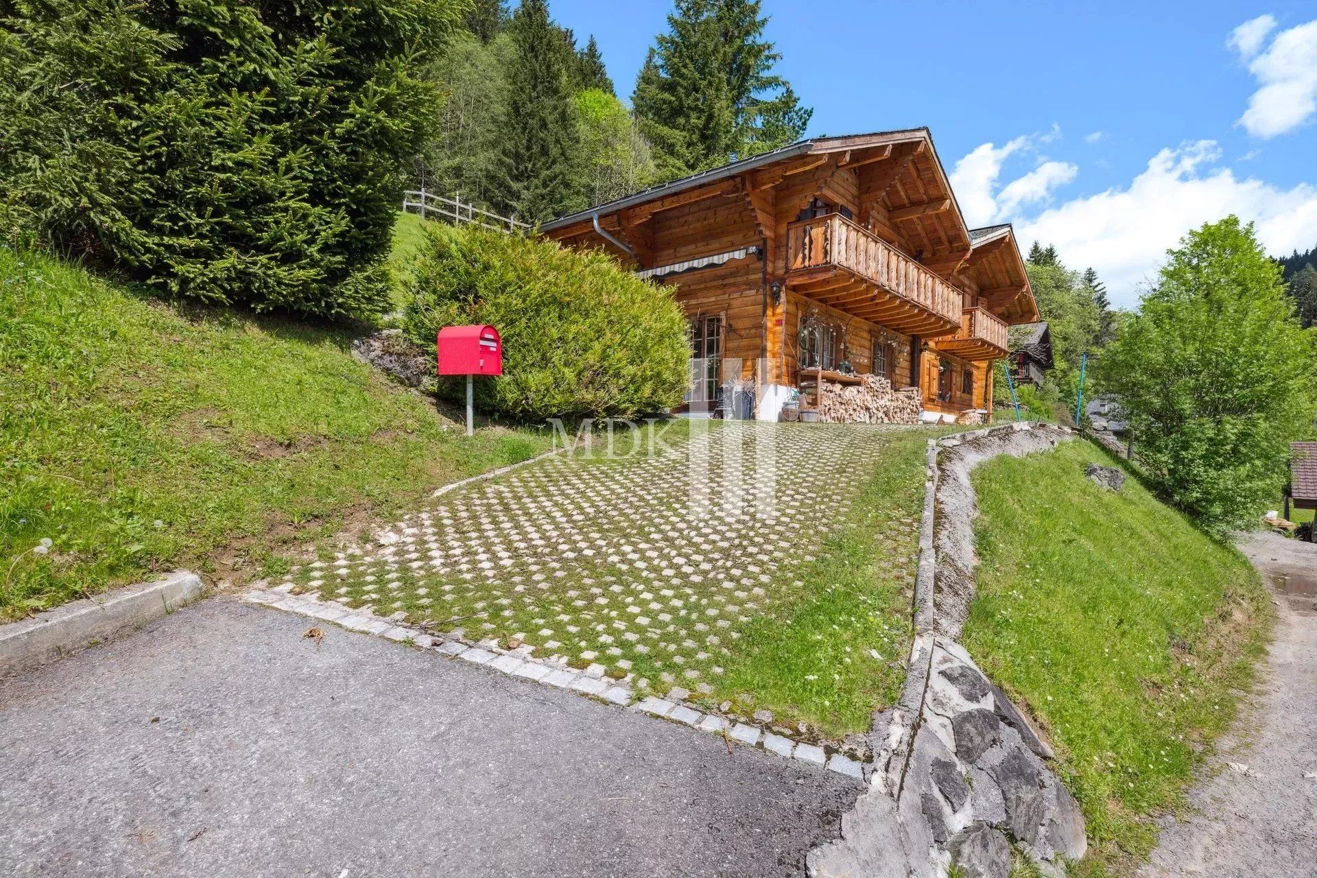 بيت في Morgins, District de Monthey 12784235