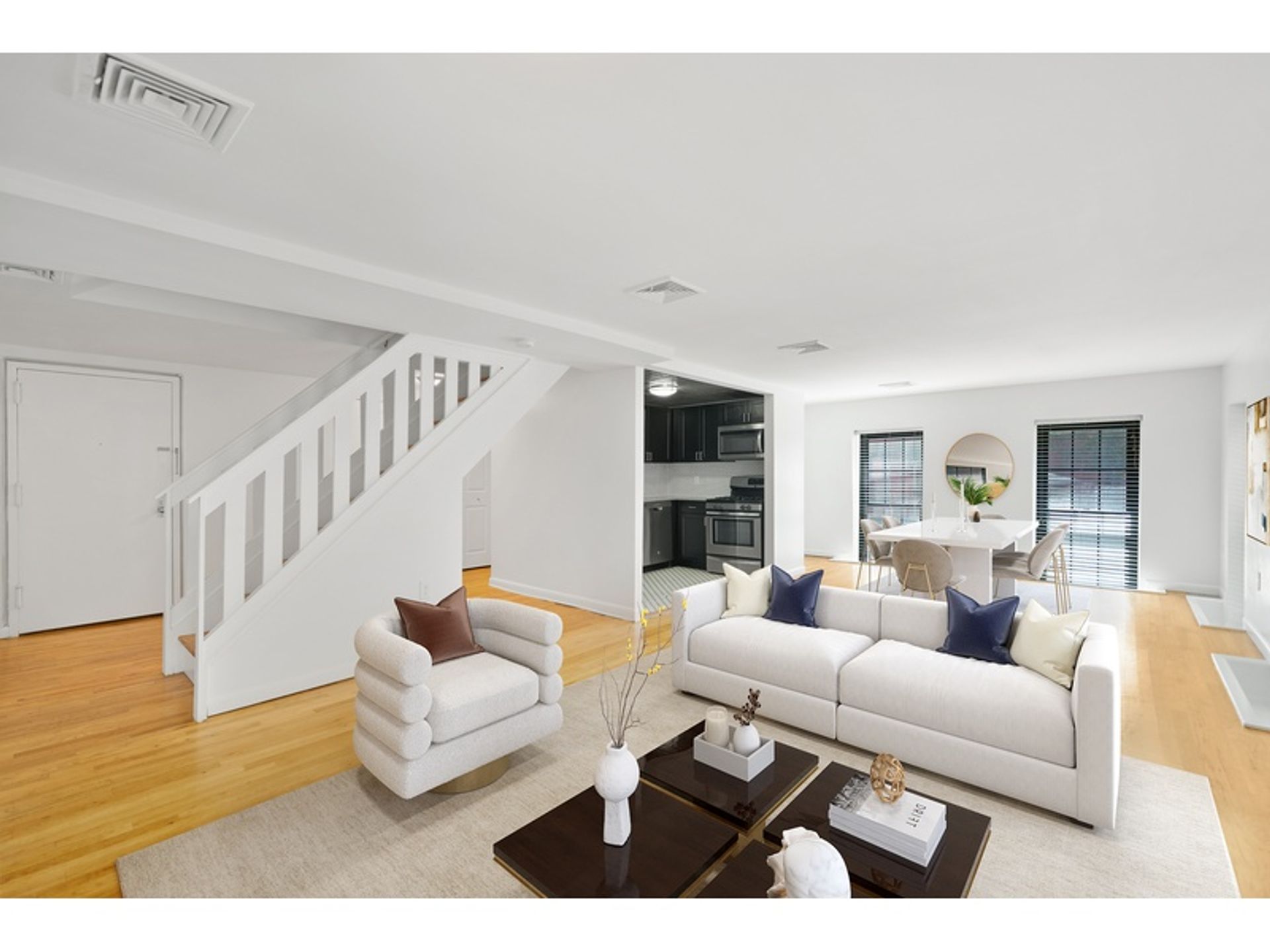 Condominium in Hoboken, New Jersey 12784321