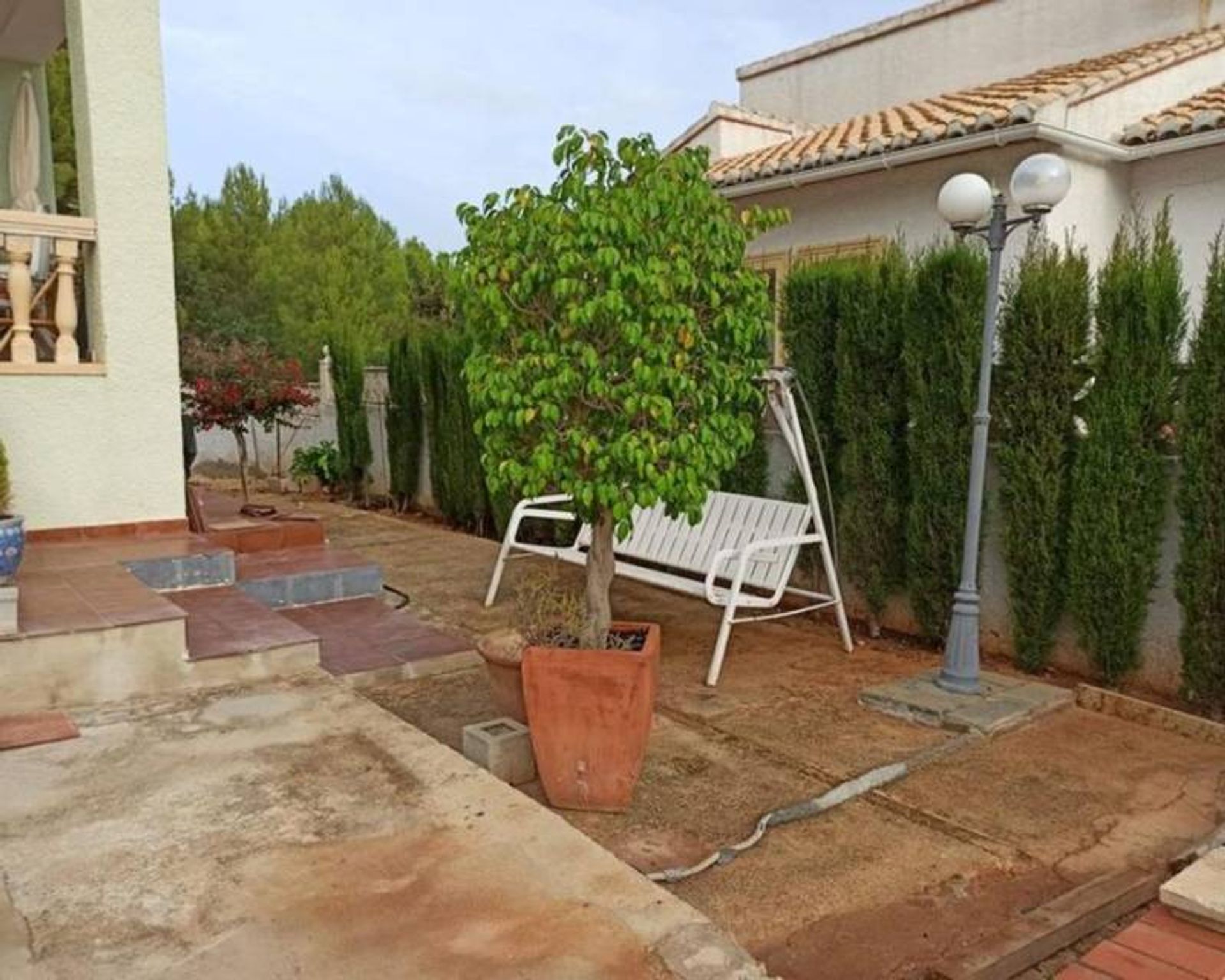 rumah dalam Denia, Valencia 12784376