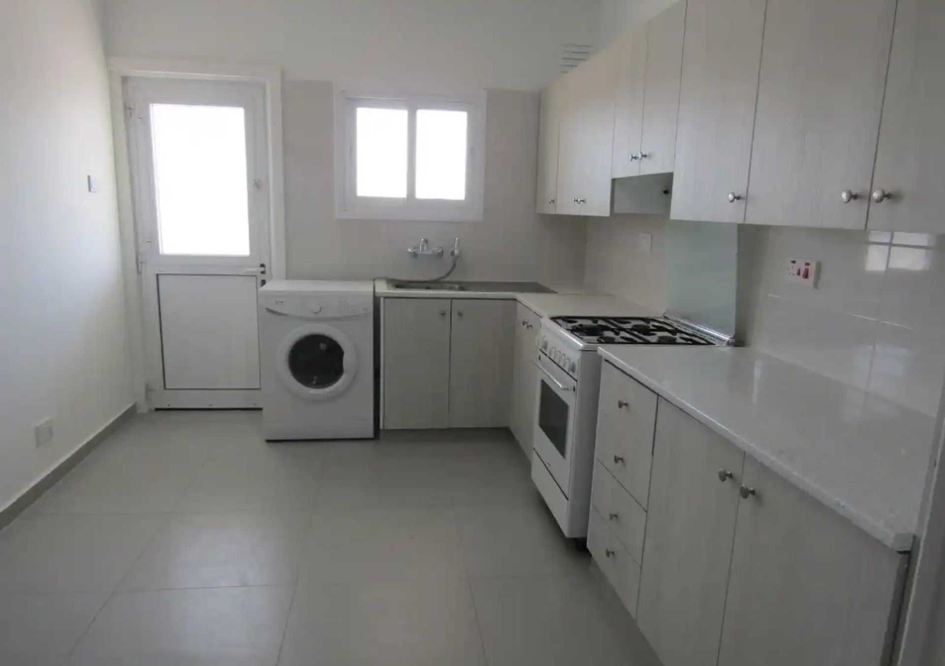 Condominium dans Limassol, Limassol 12784692