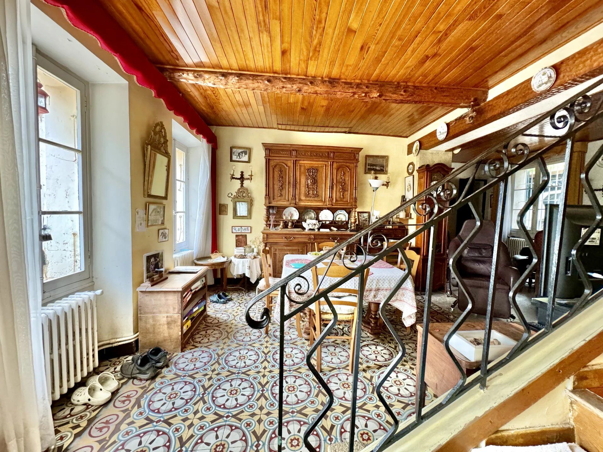 House in Aix-en-Provence, Bouches-du-Rhône 12784917