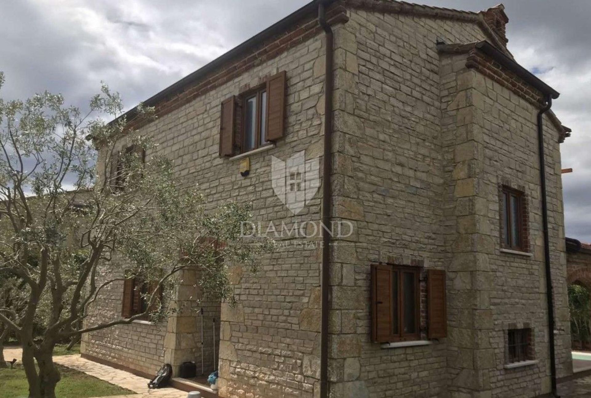 casa no Svetvinčenat, Istria County 12785312