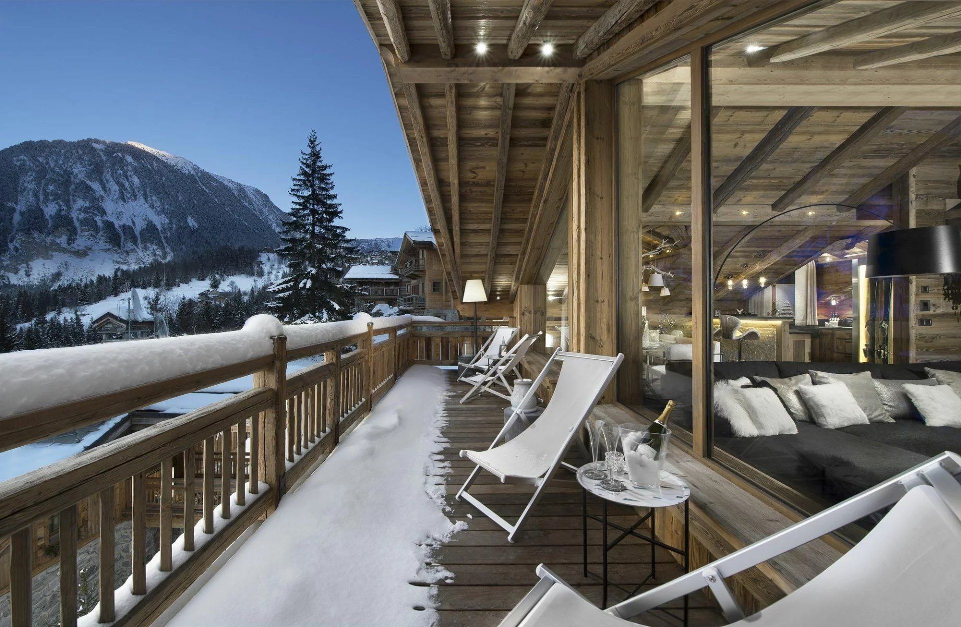 Будинок в Courchevel, Savoie 12786079