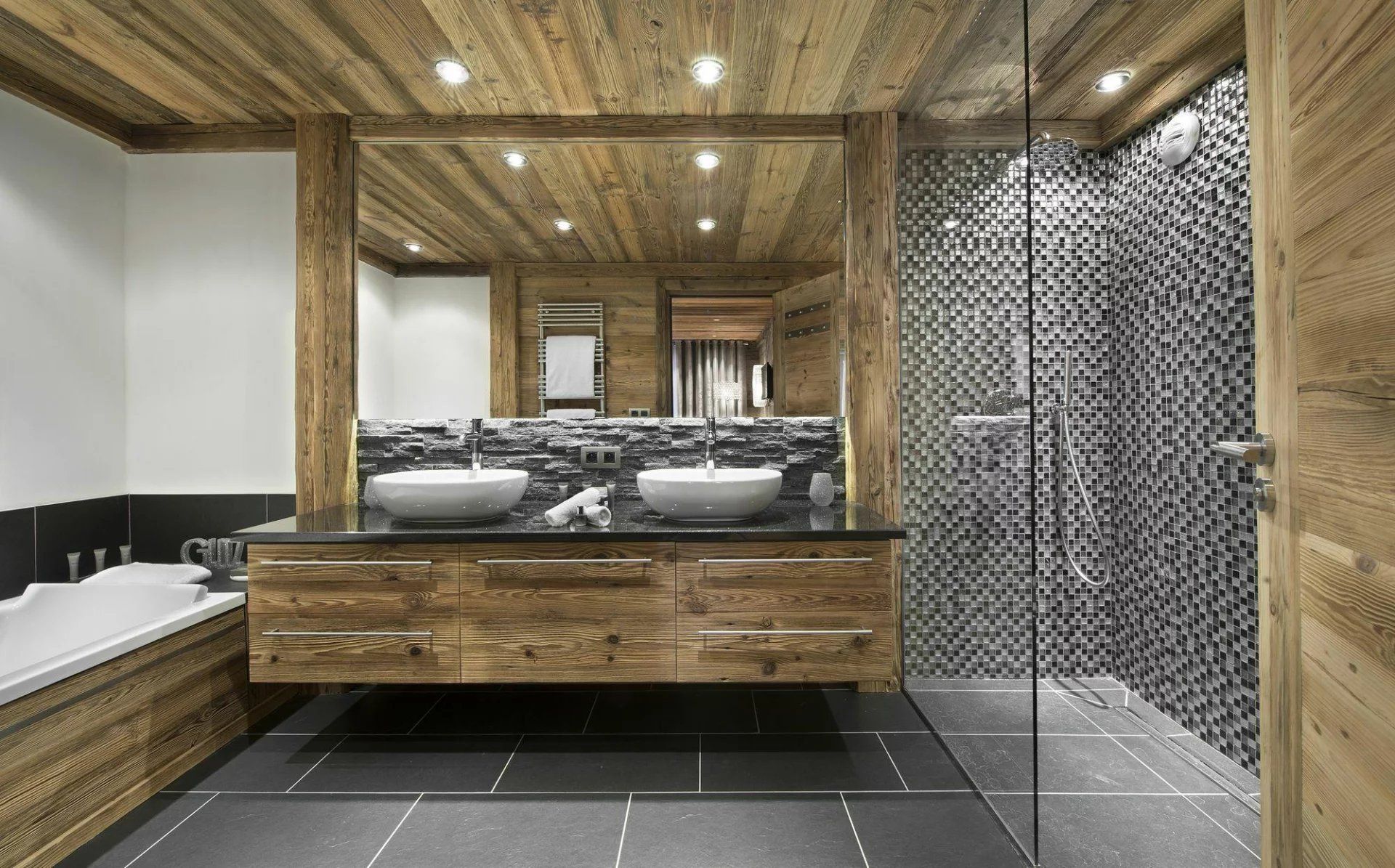 Hus i Courchevel, Savoie 12786079