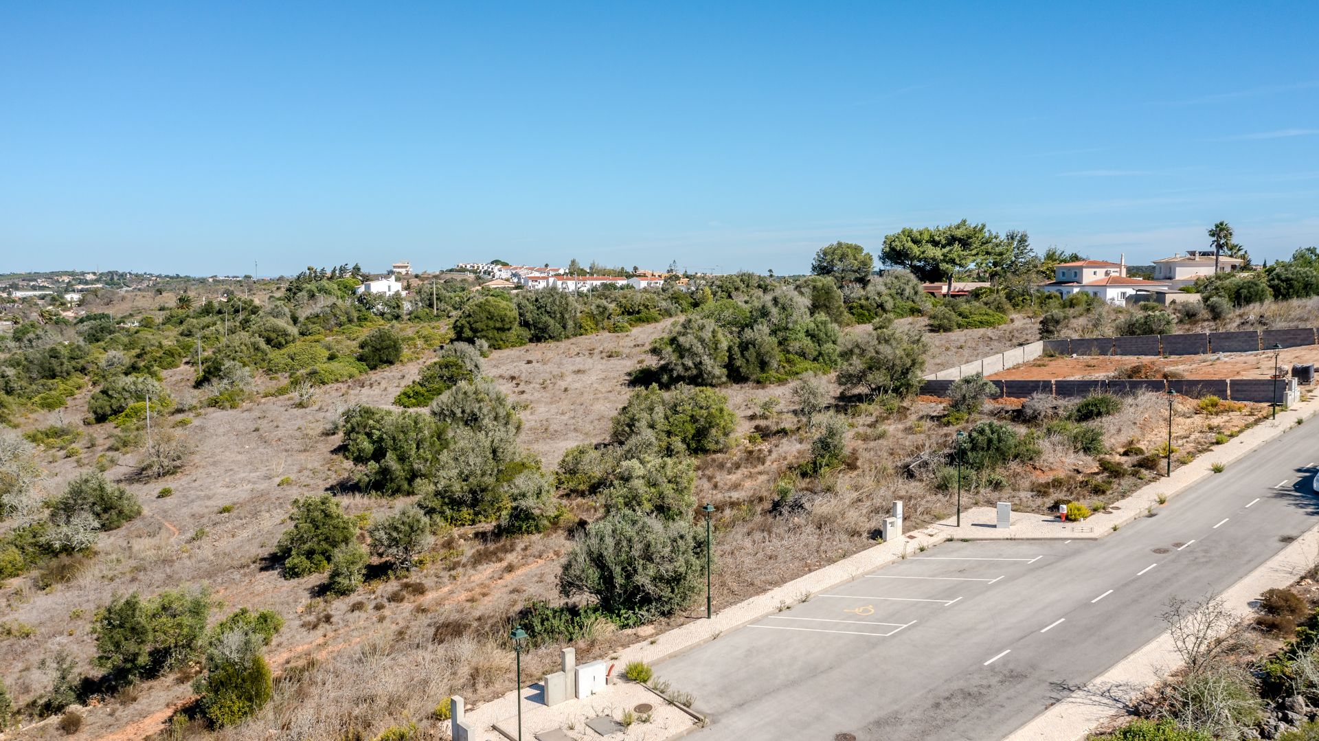 Land in Luz, Faro District 12788119