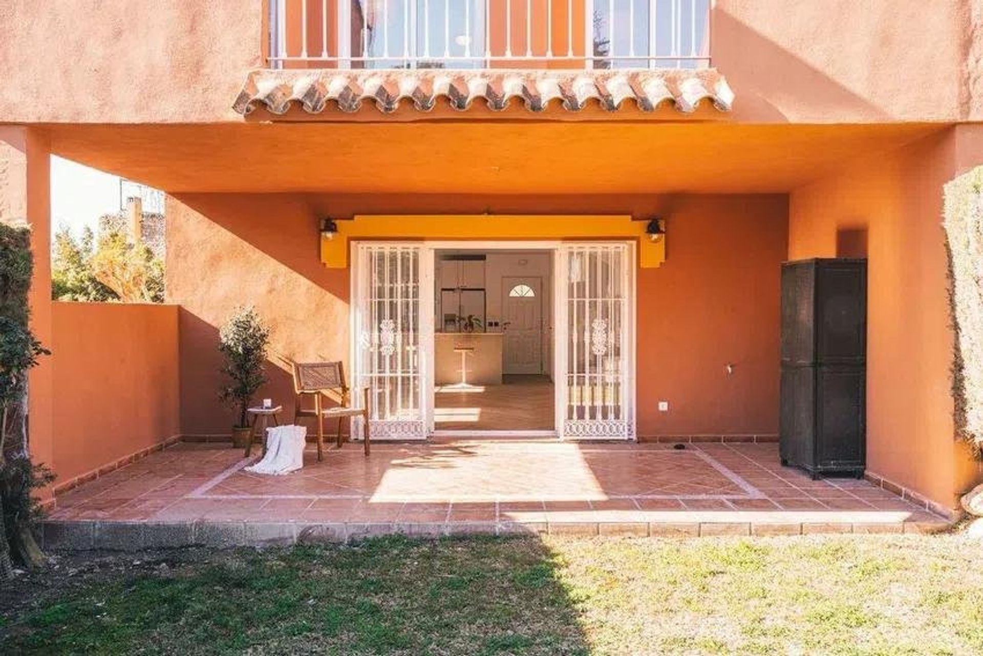 Multiple Houses in Atalaya Isdabe, Andalucía 12788156