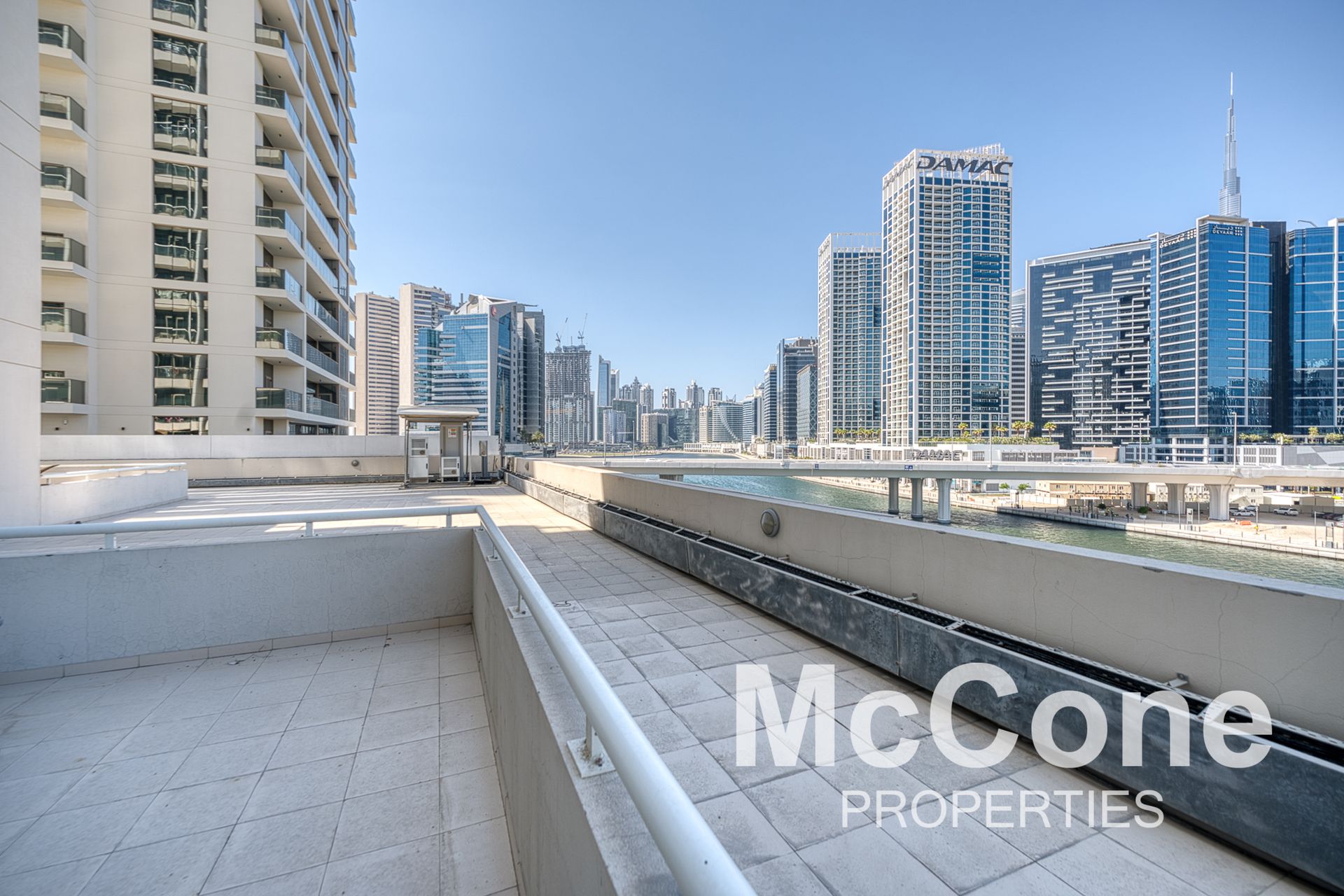 Condominium in Dubai, Dubai 12788284