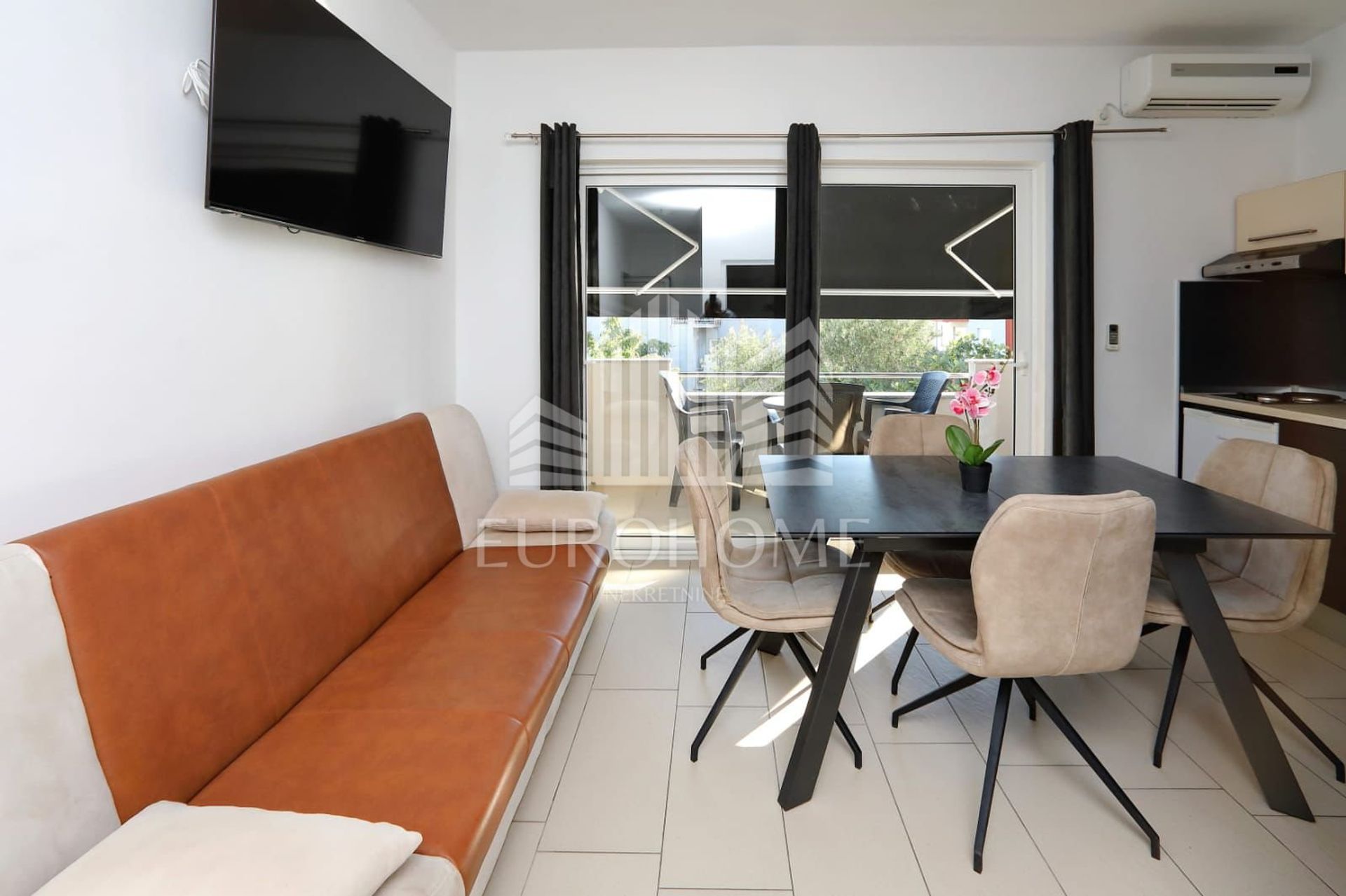 Condominium dans Bibinje, Zadar County 12788615