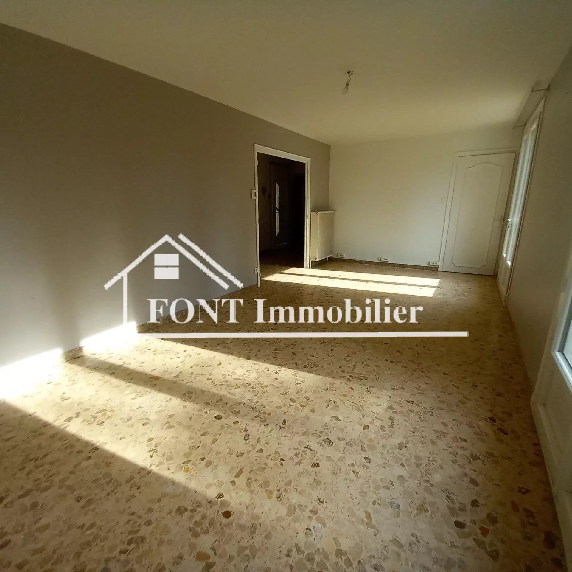 casa no Saint-Chamond, Auvergne-Rhone-Alpes 12789103