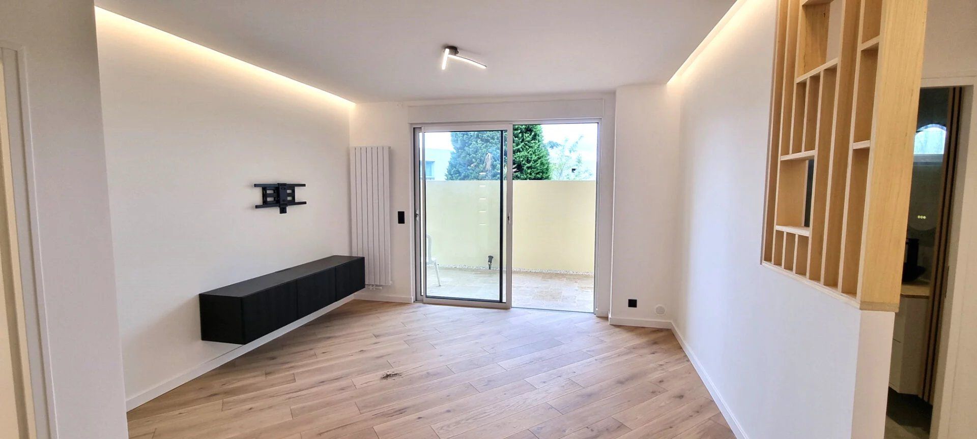 Condominio en Nice, Alpes-Maritimes 12789219