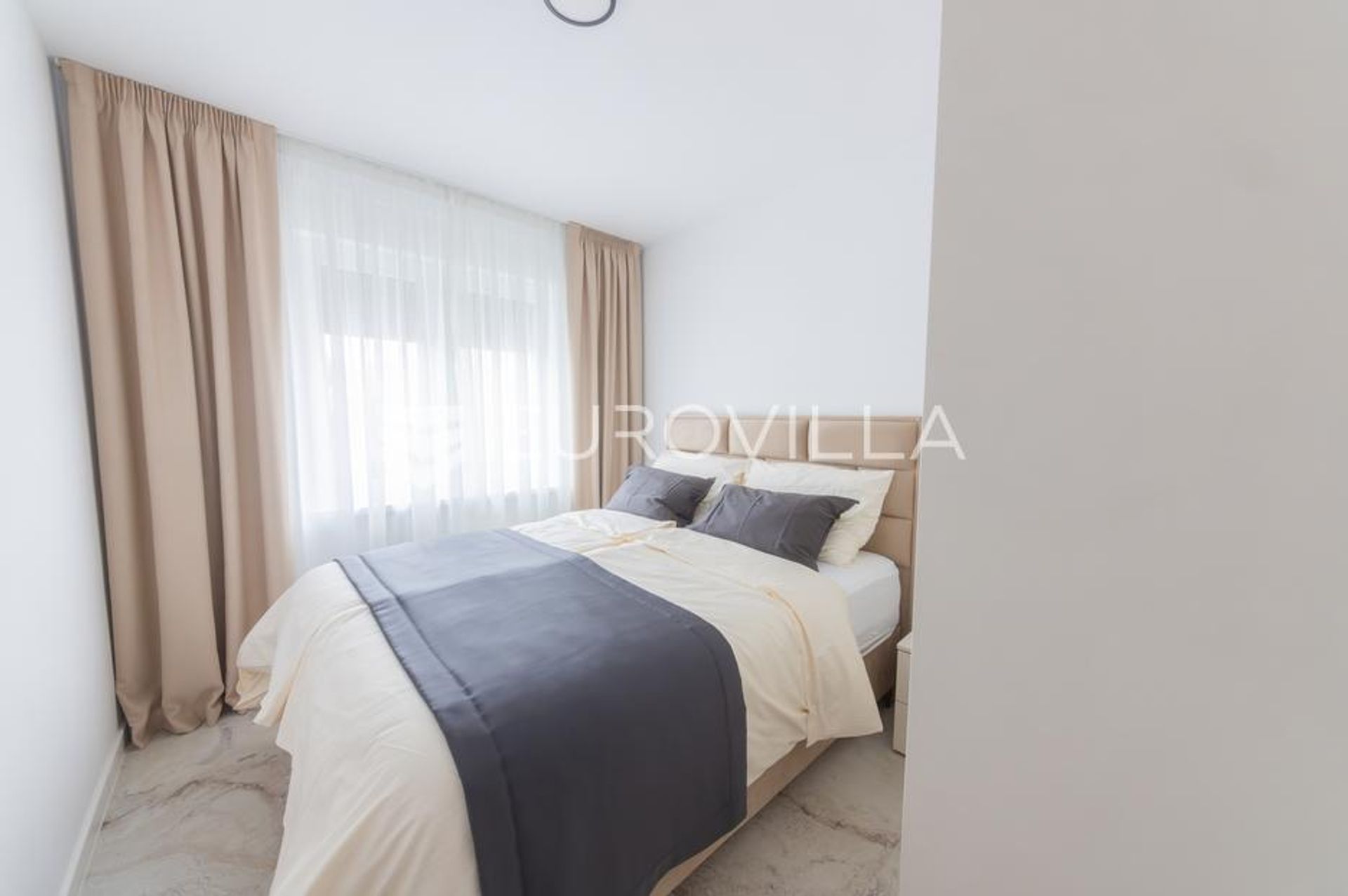 Condominium dans Osijek, Osječko-baranjska županija 12789317