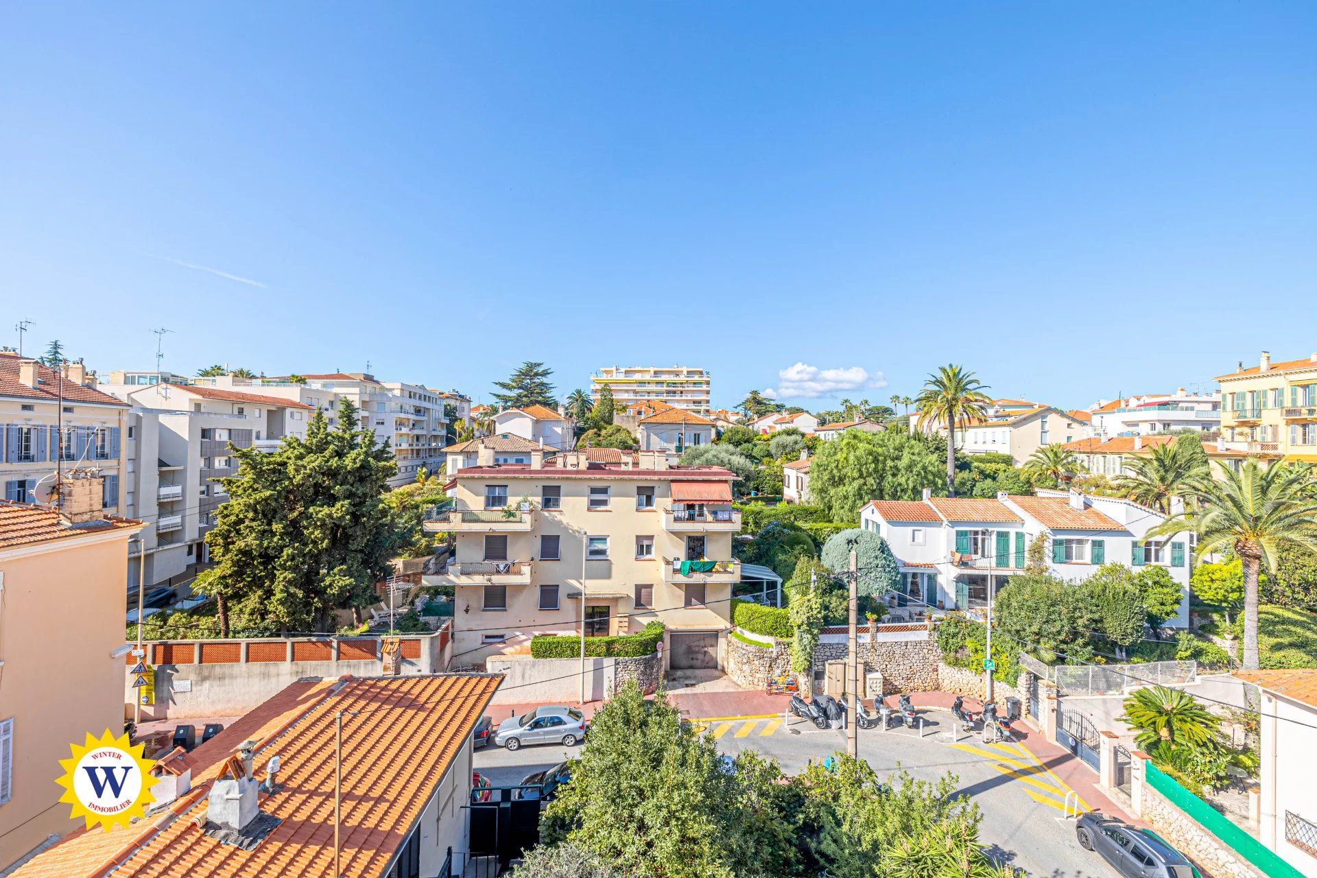 Osakehuoneisto sisään Cannes, Provence-Alpes-Cote d'Azur 12790450