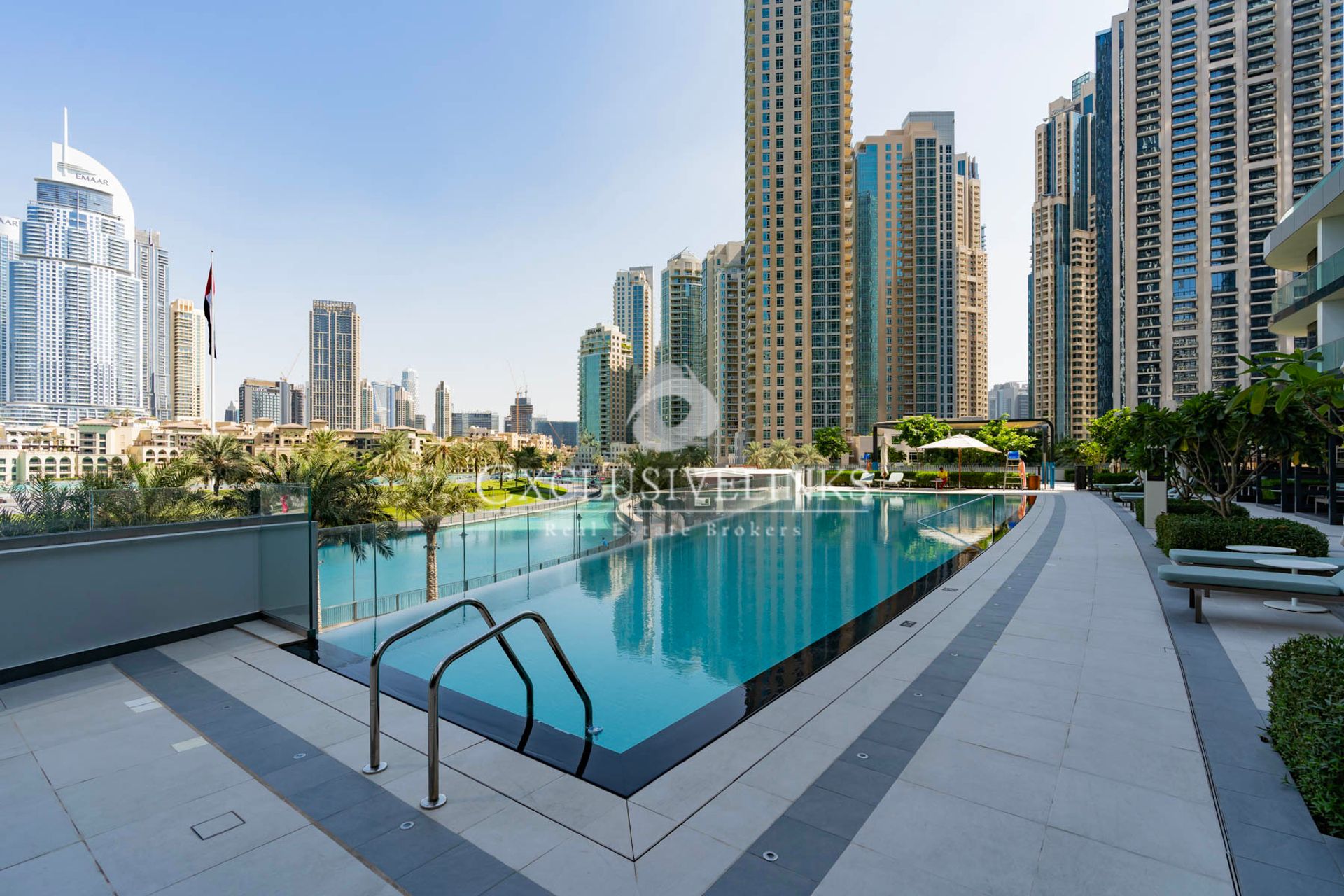 Condominium in Dubai, Dubai 12792218