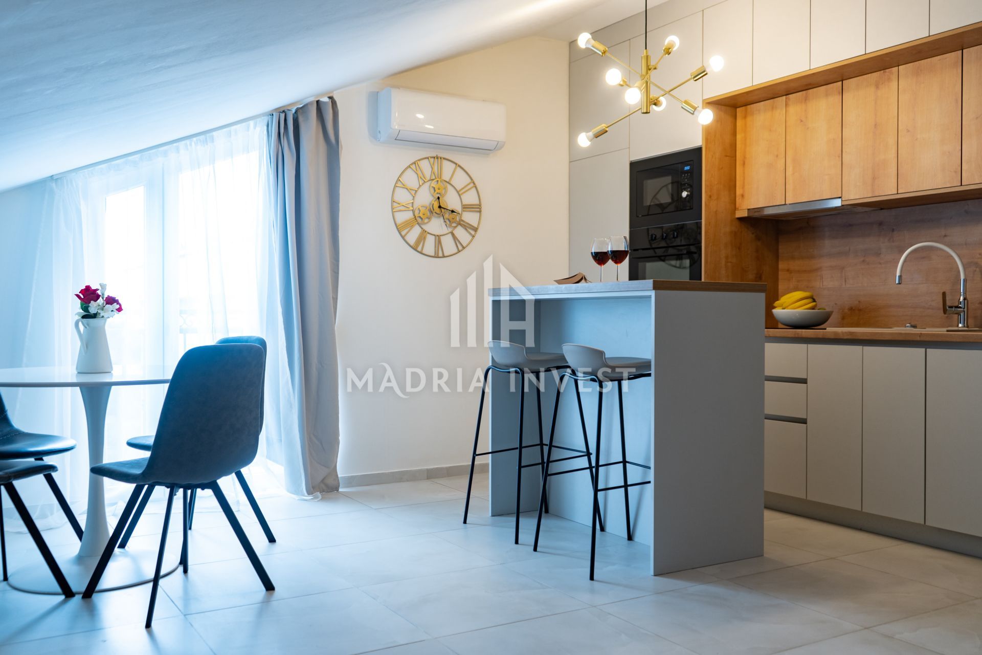 Condominio en Zaton, Zadar County 12792288