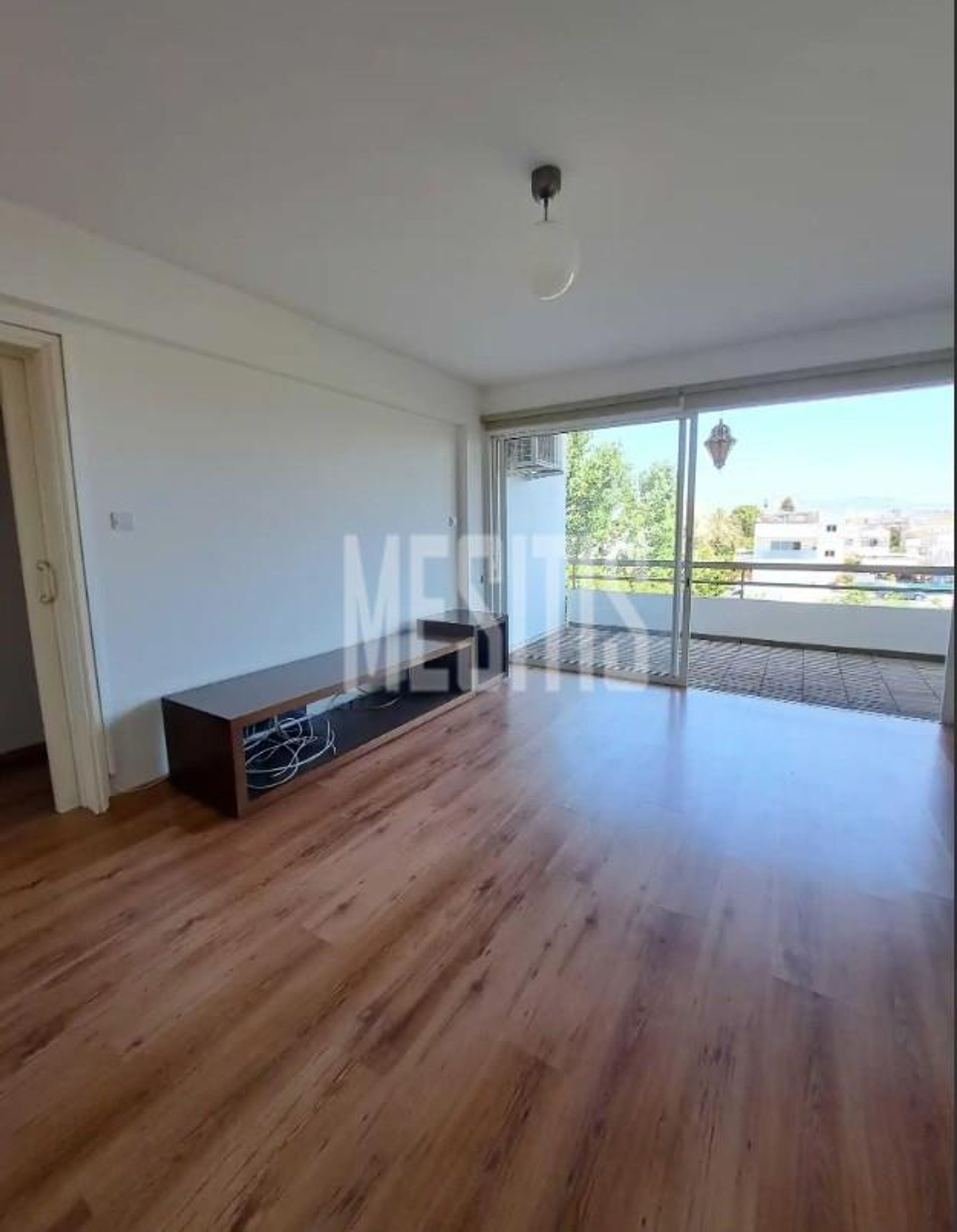 Condominio en Nicosia, Lefkosia 12792372