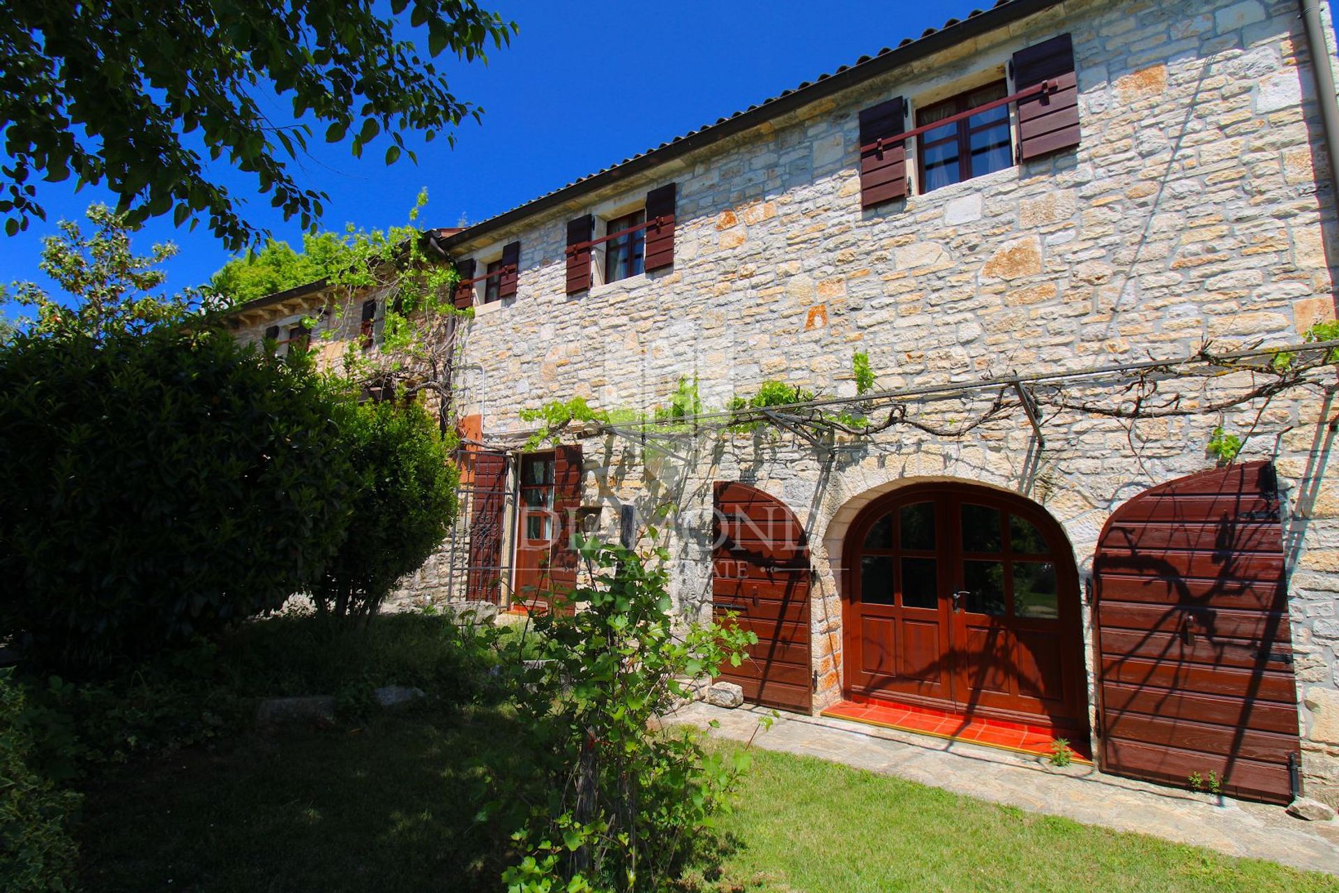 Huis in Žminj, Istria County 12792438