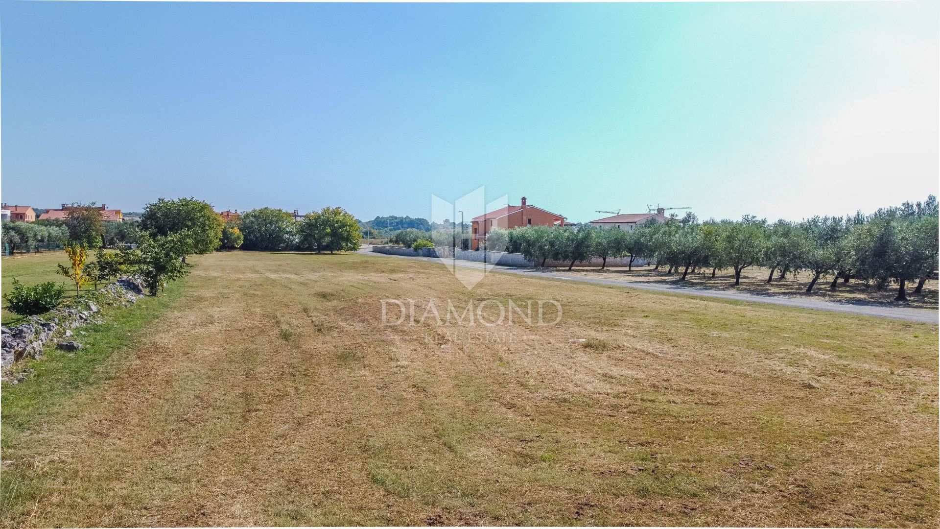 Land in Vodnjan, Istria County 12792462